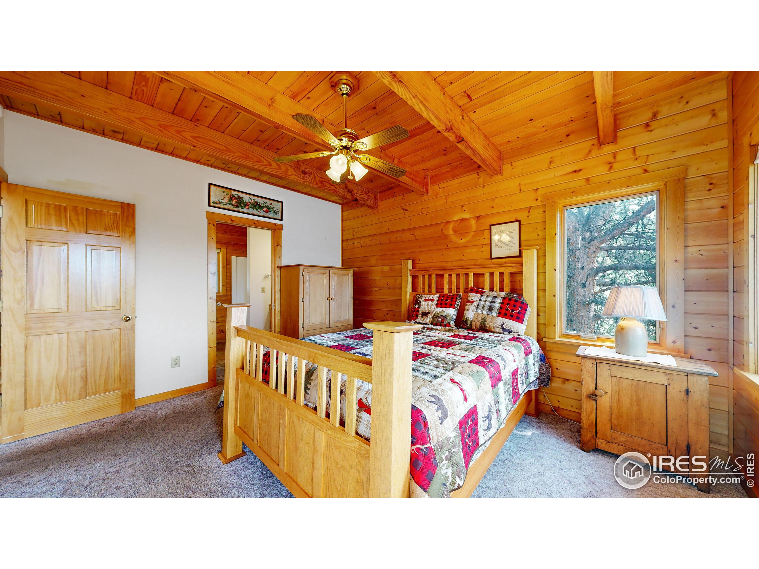 38 Overlook Ln