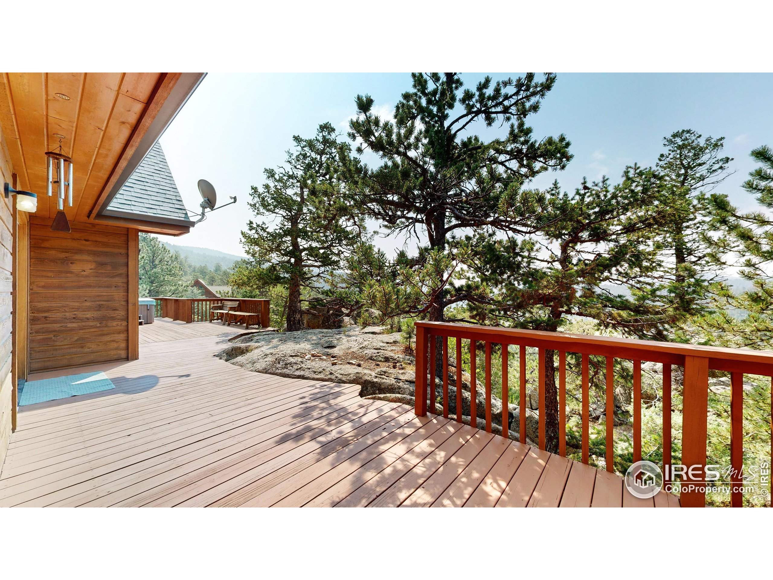 38 Overlook Ln