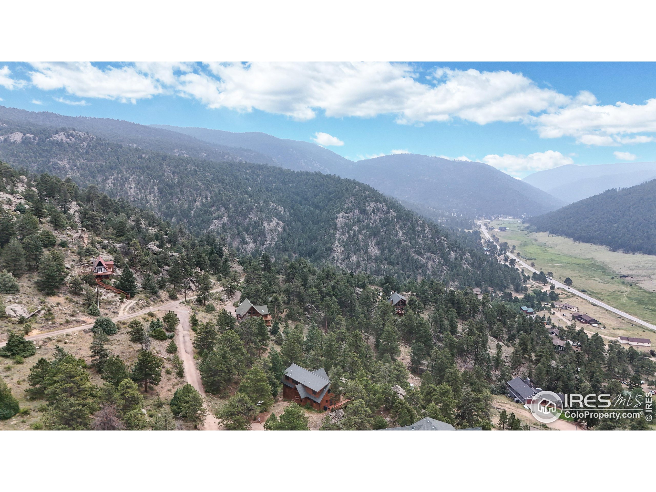 38 Overlook Ln