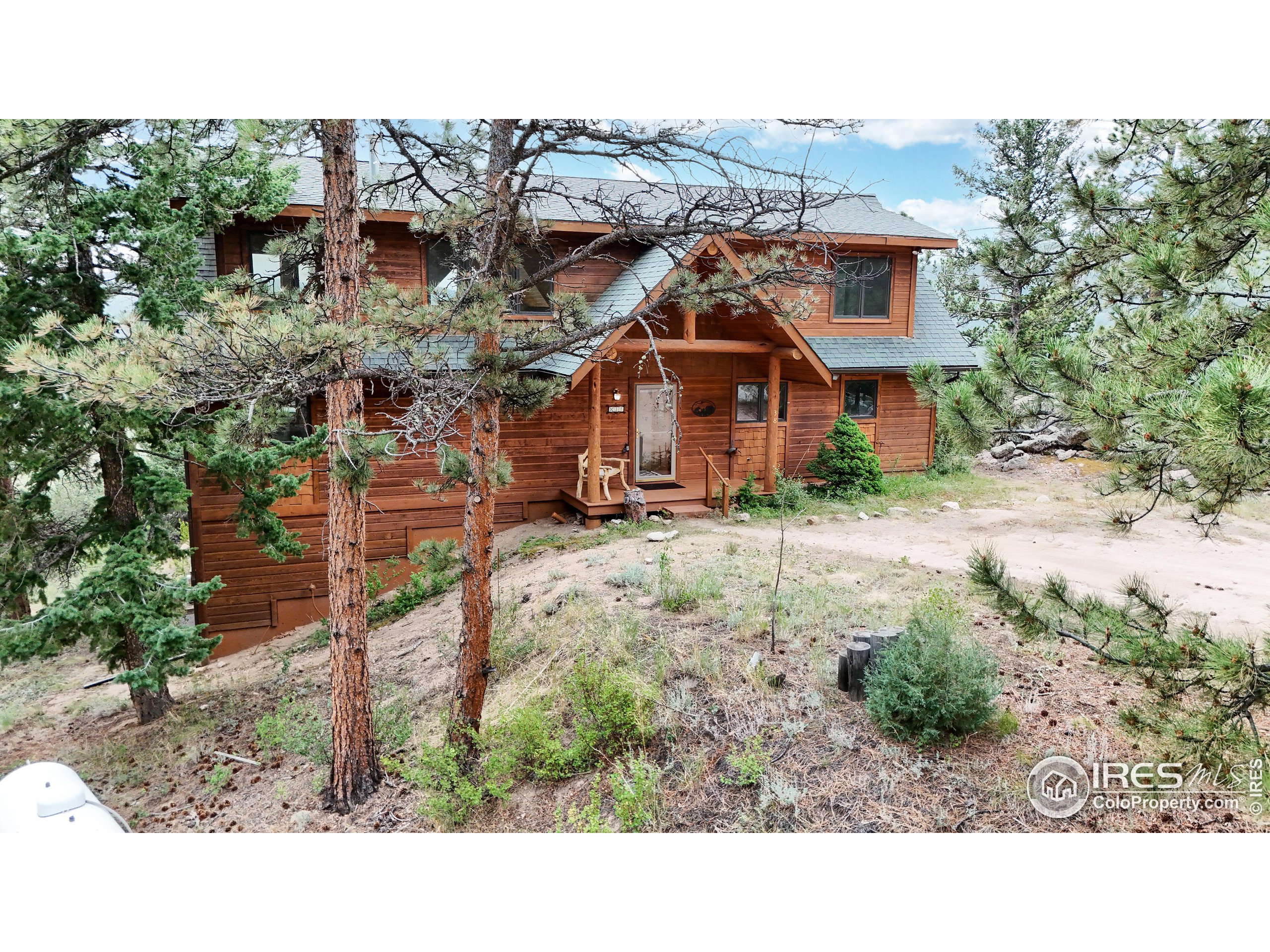 38 Overlook Ln