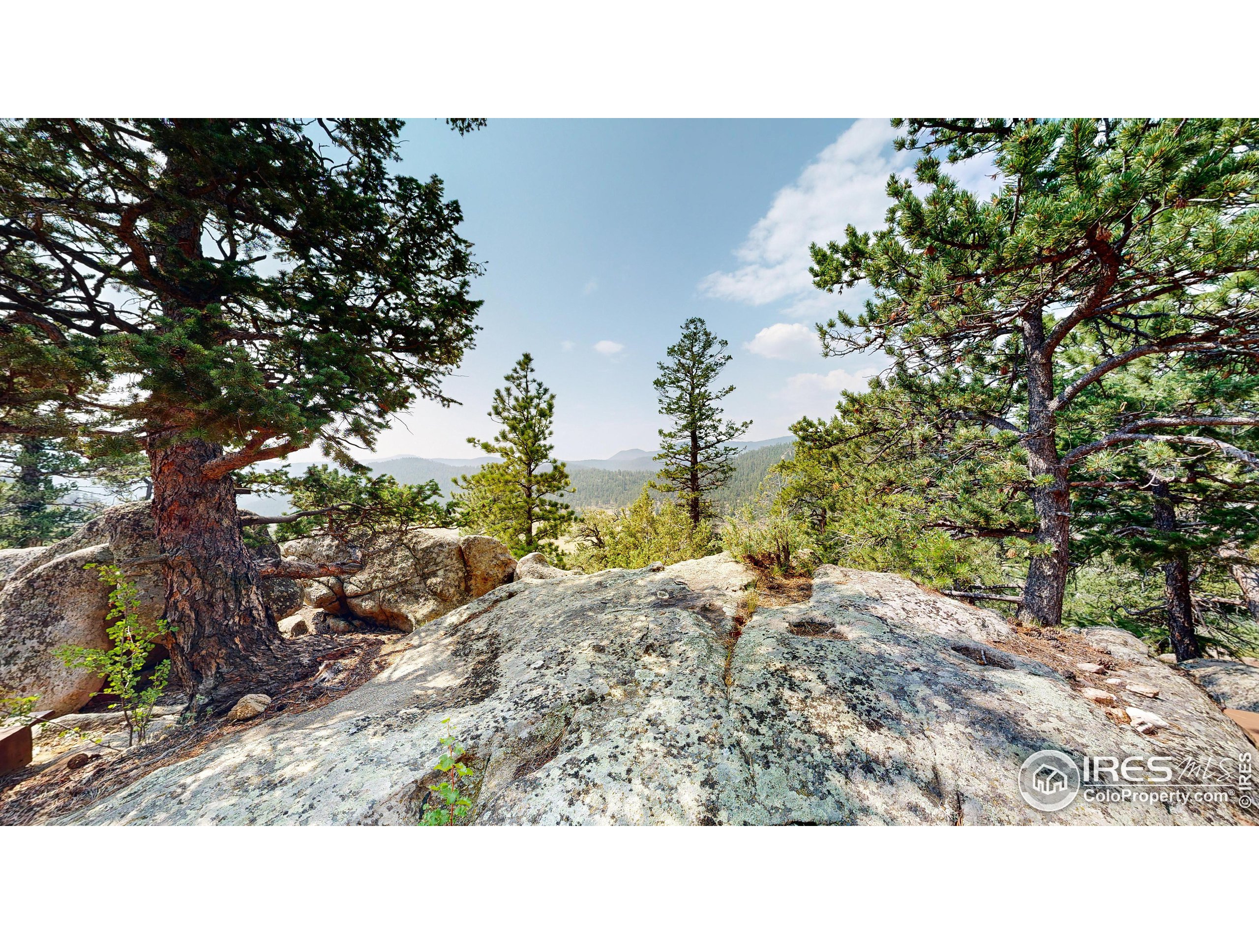 38 Overlook Ln