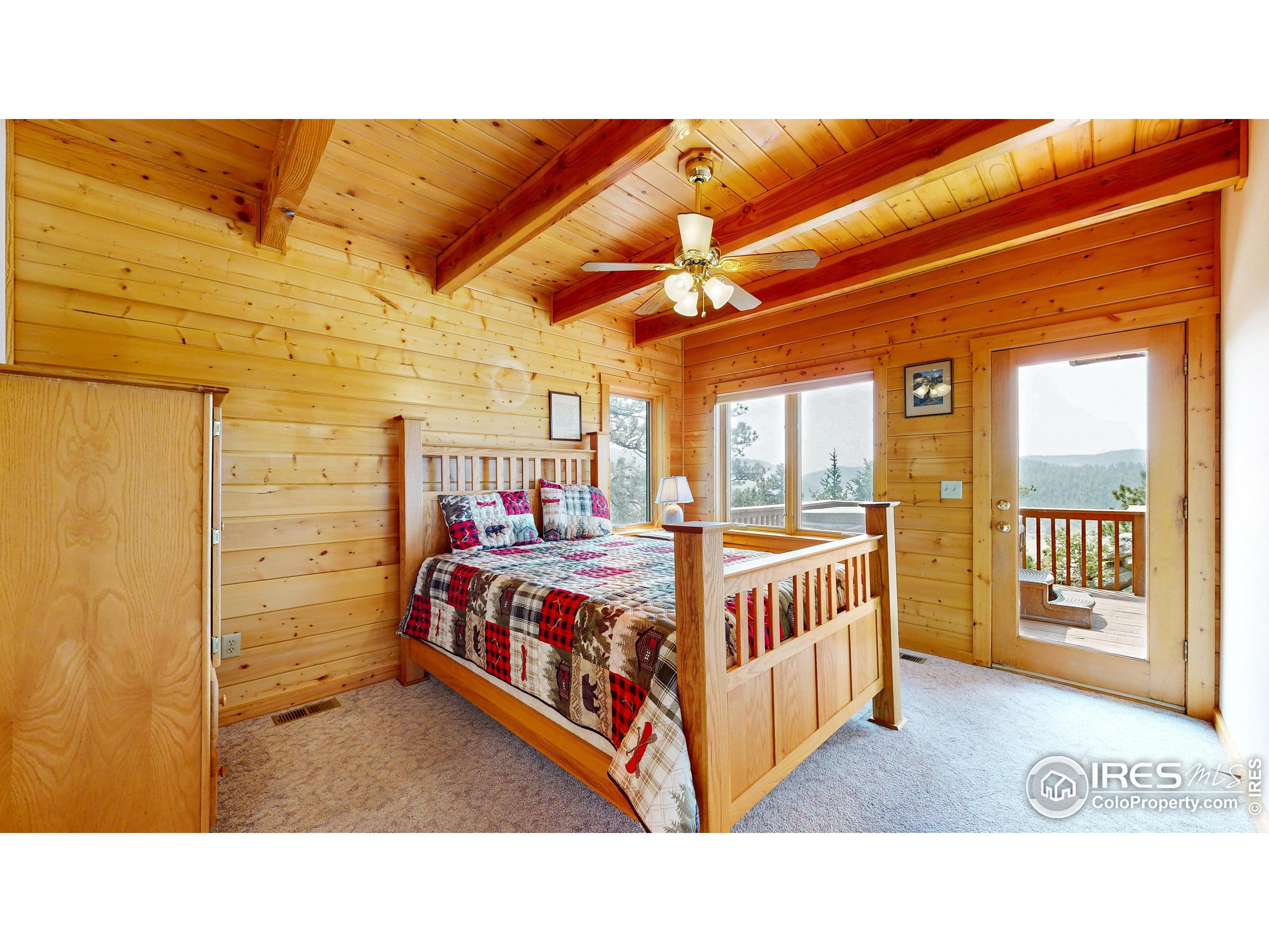 38 Overlook Ln