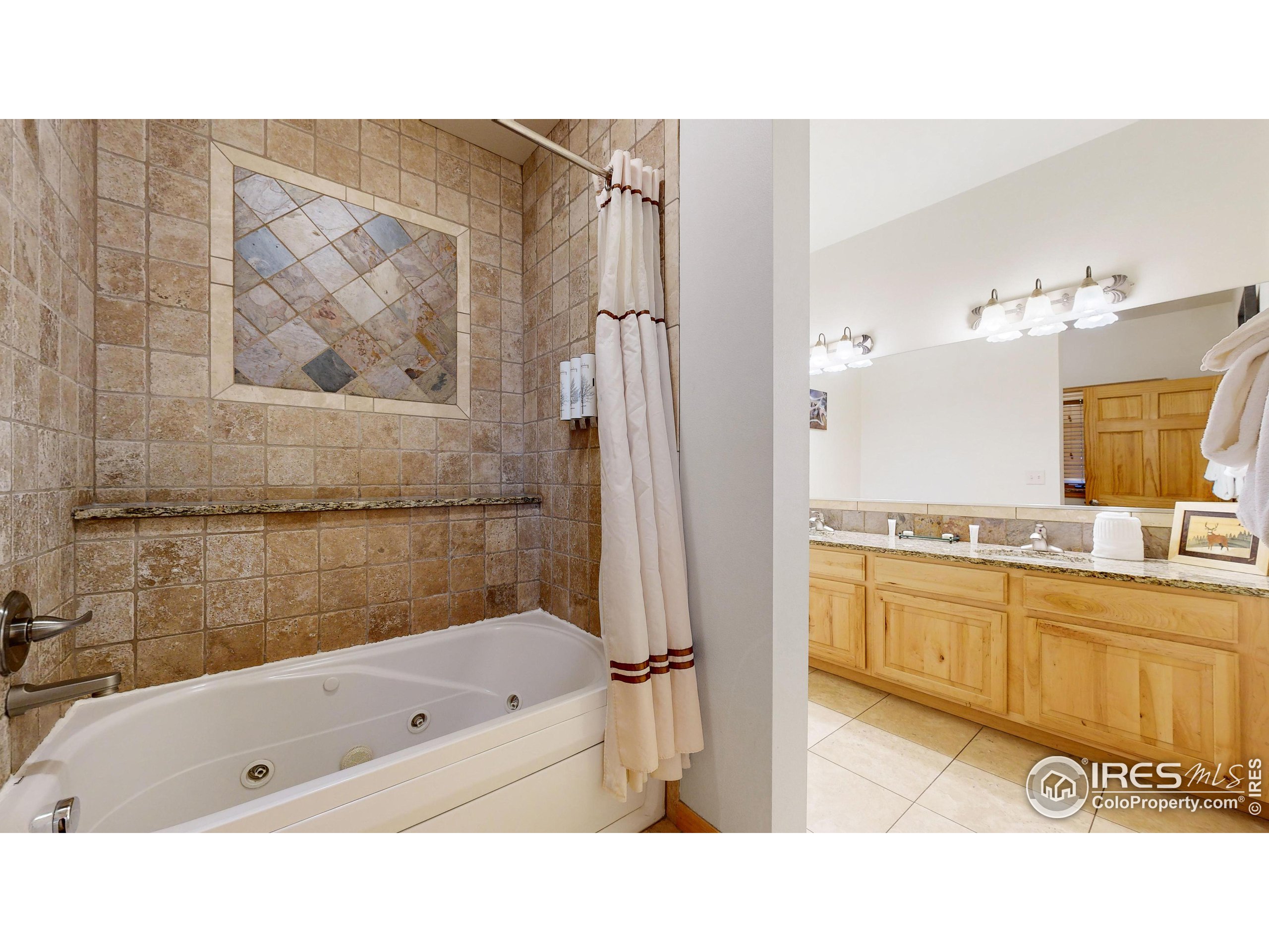 305 Overlook Ln