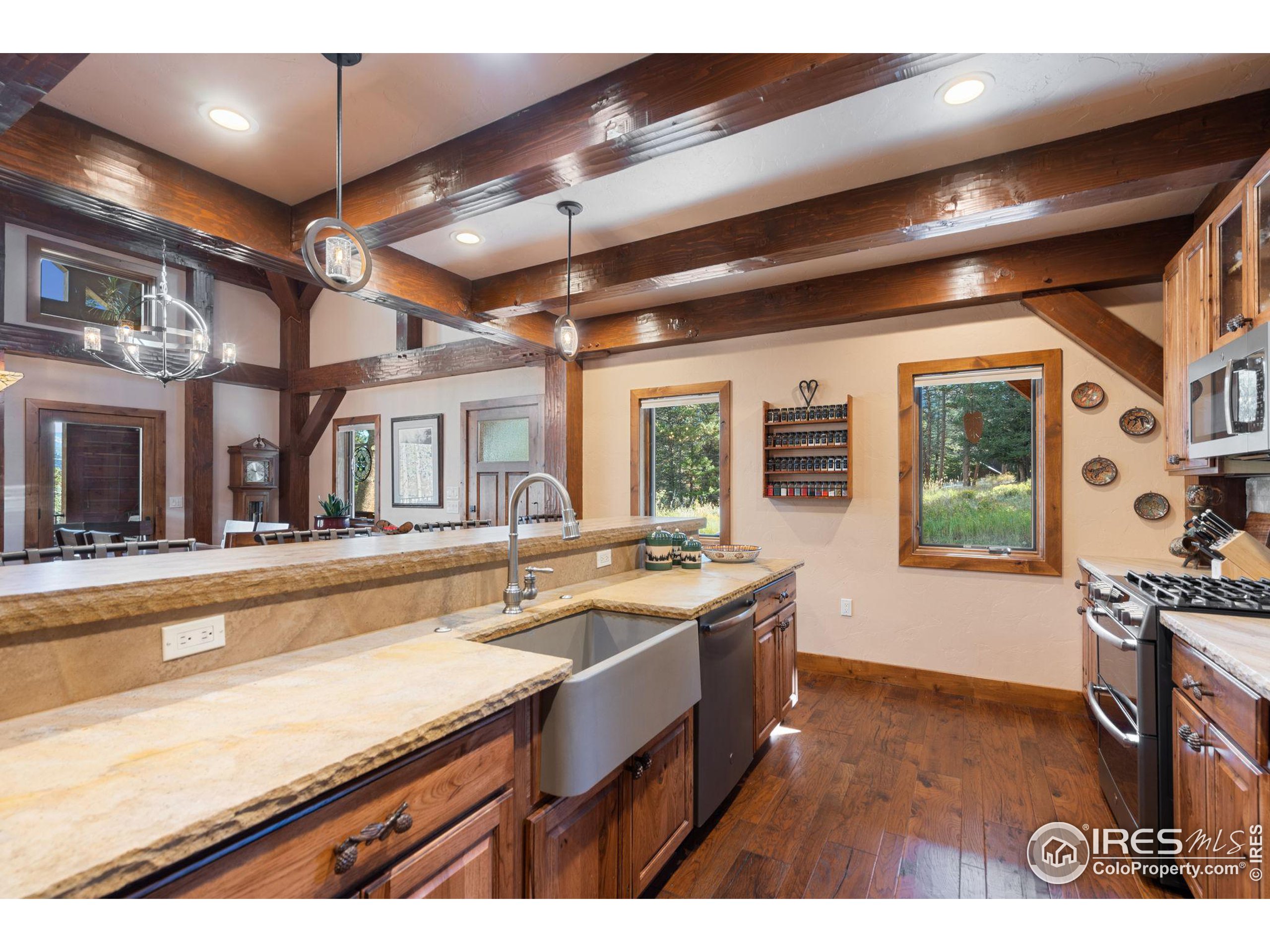 3303 Nimbus Dr