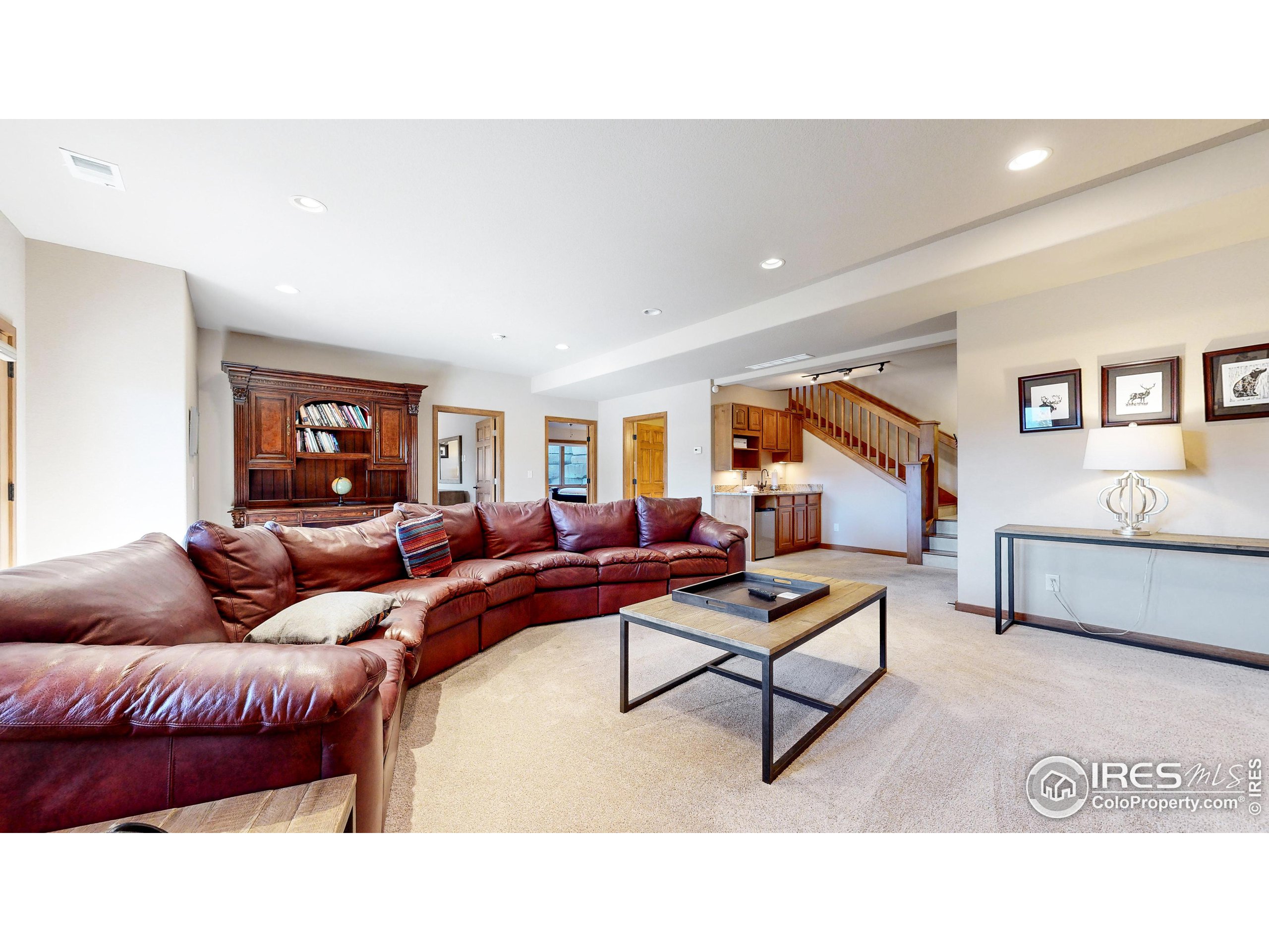 402 Overlook Ct