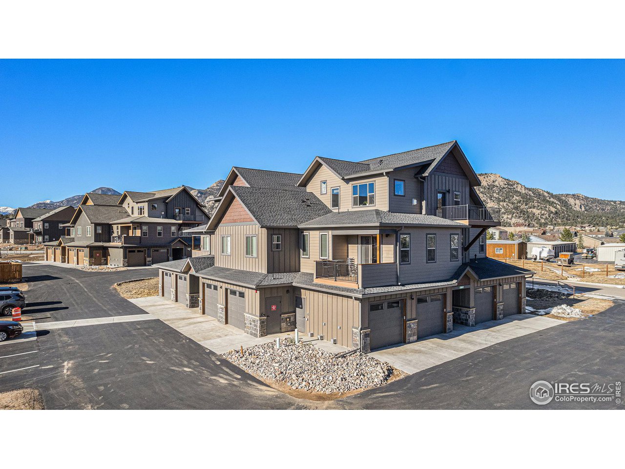 1734 Wildfire Rd 203