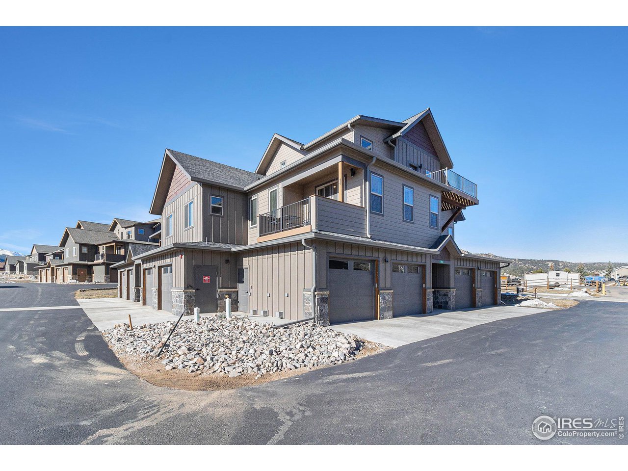 1734 Wildfire Rd 203