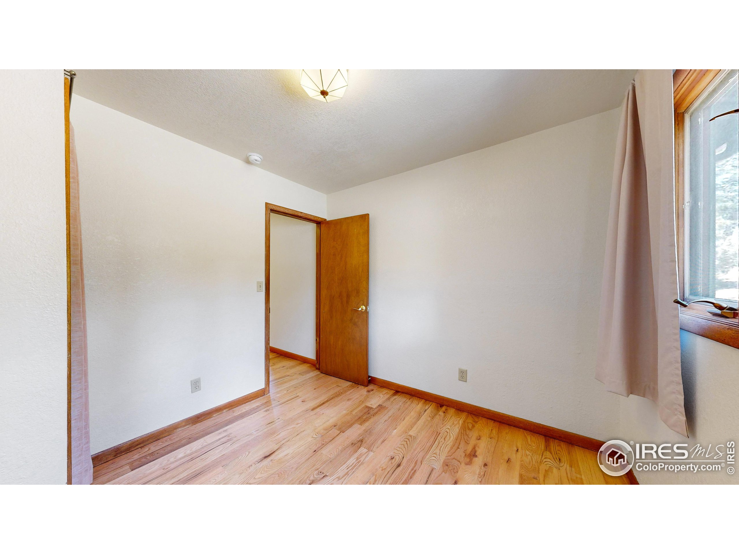 1701 Windham Dr