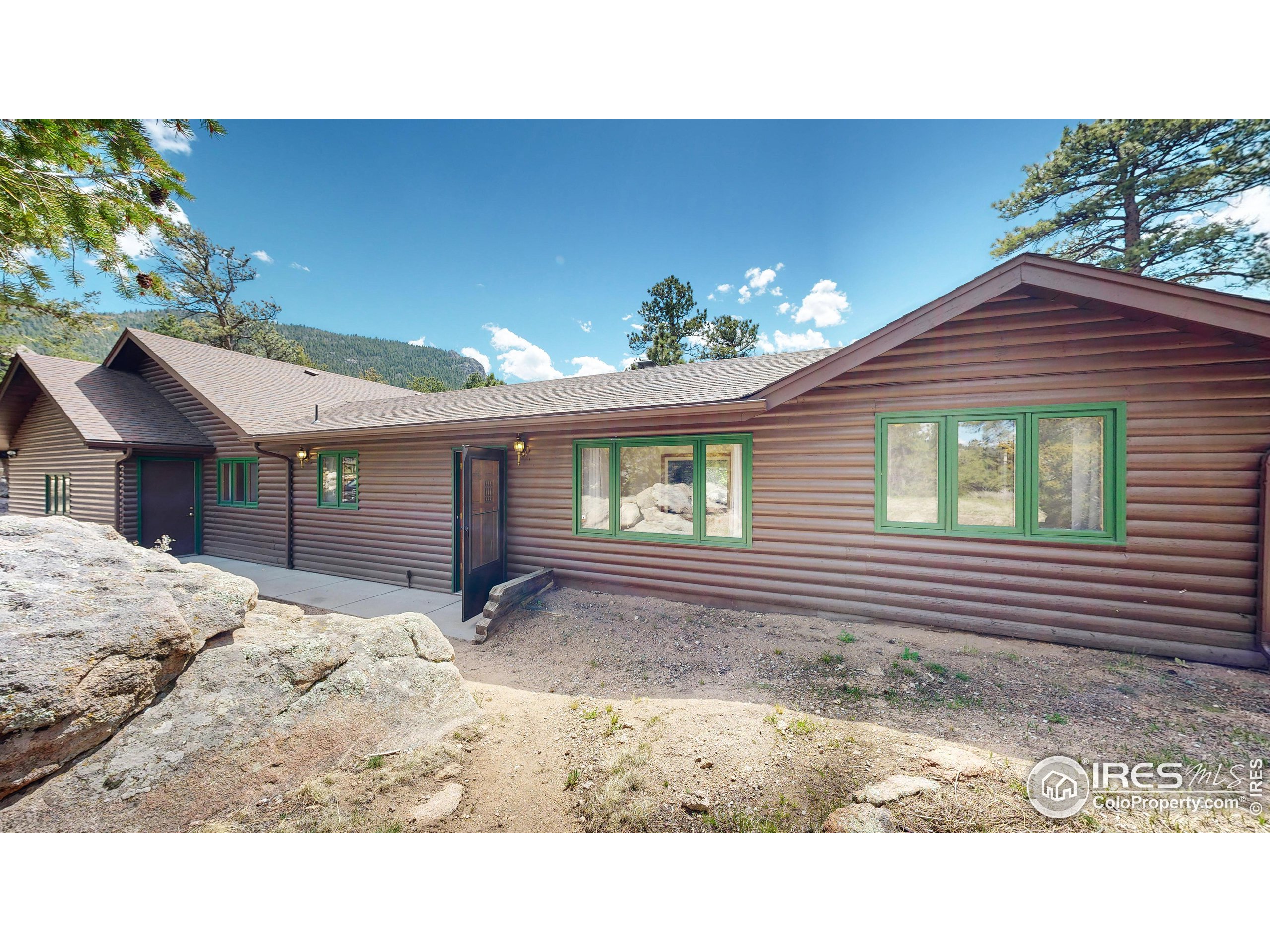 1701 Windham Dr