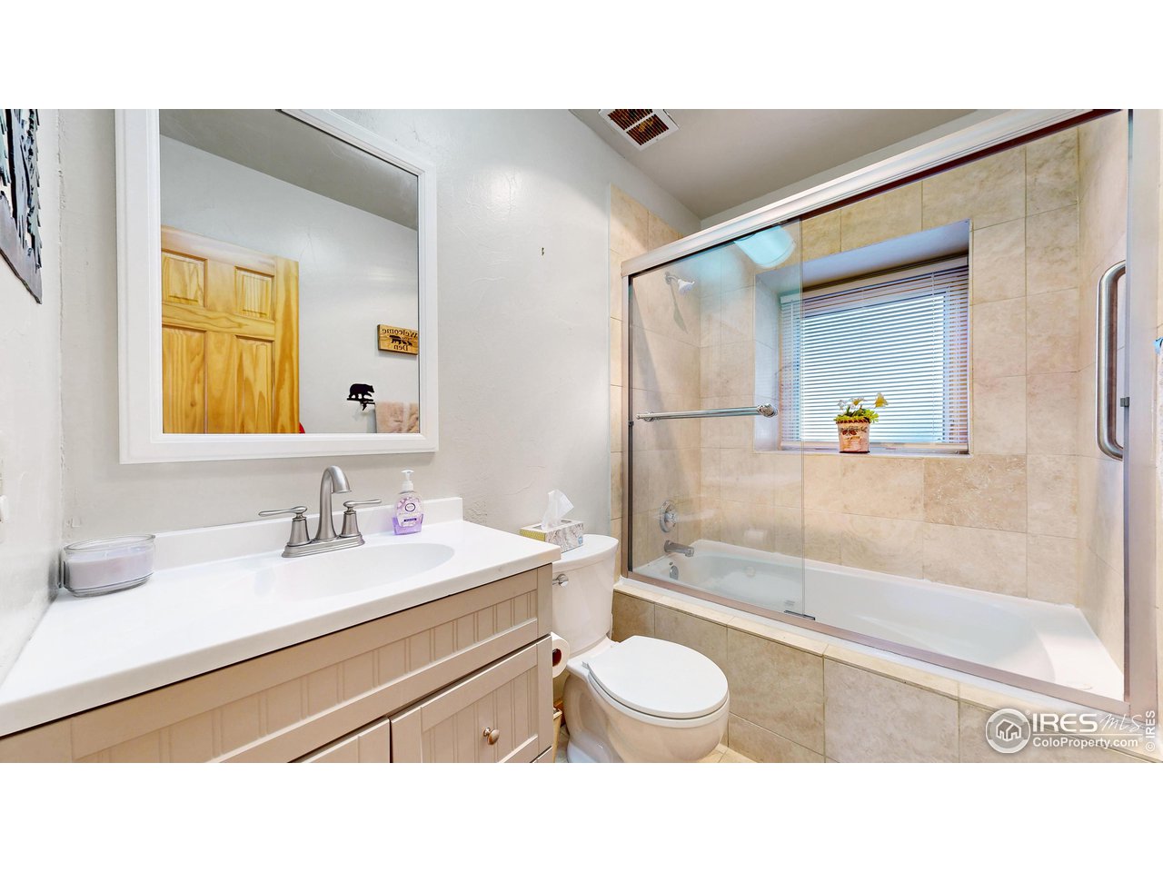 1280 Fall River Rd #5