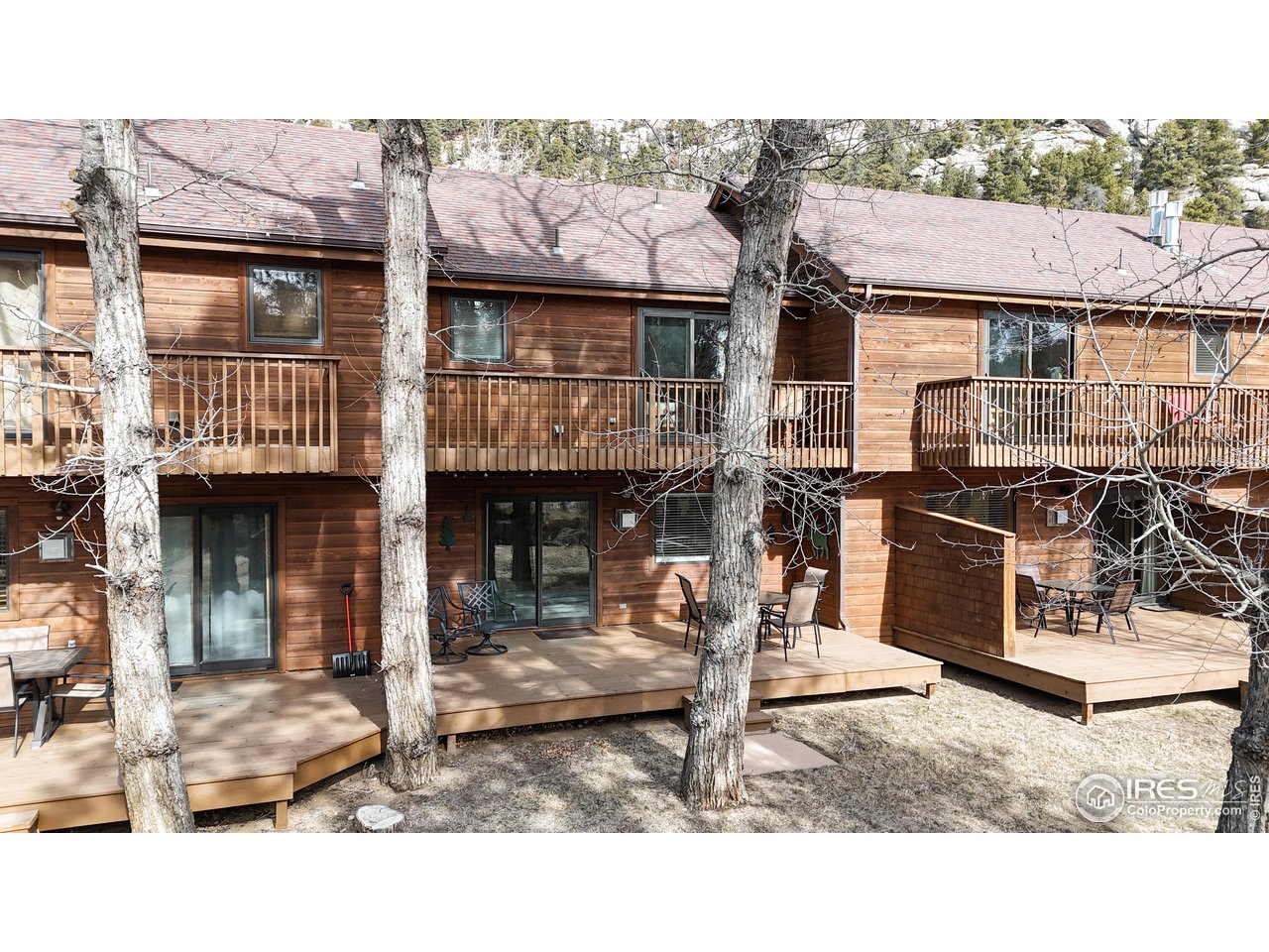 1280 Fall River Rd #5