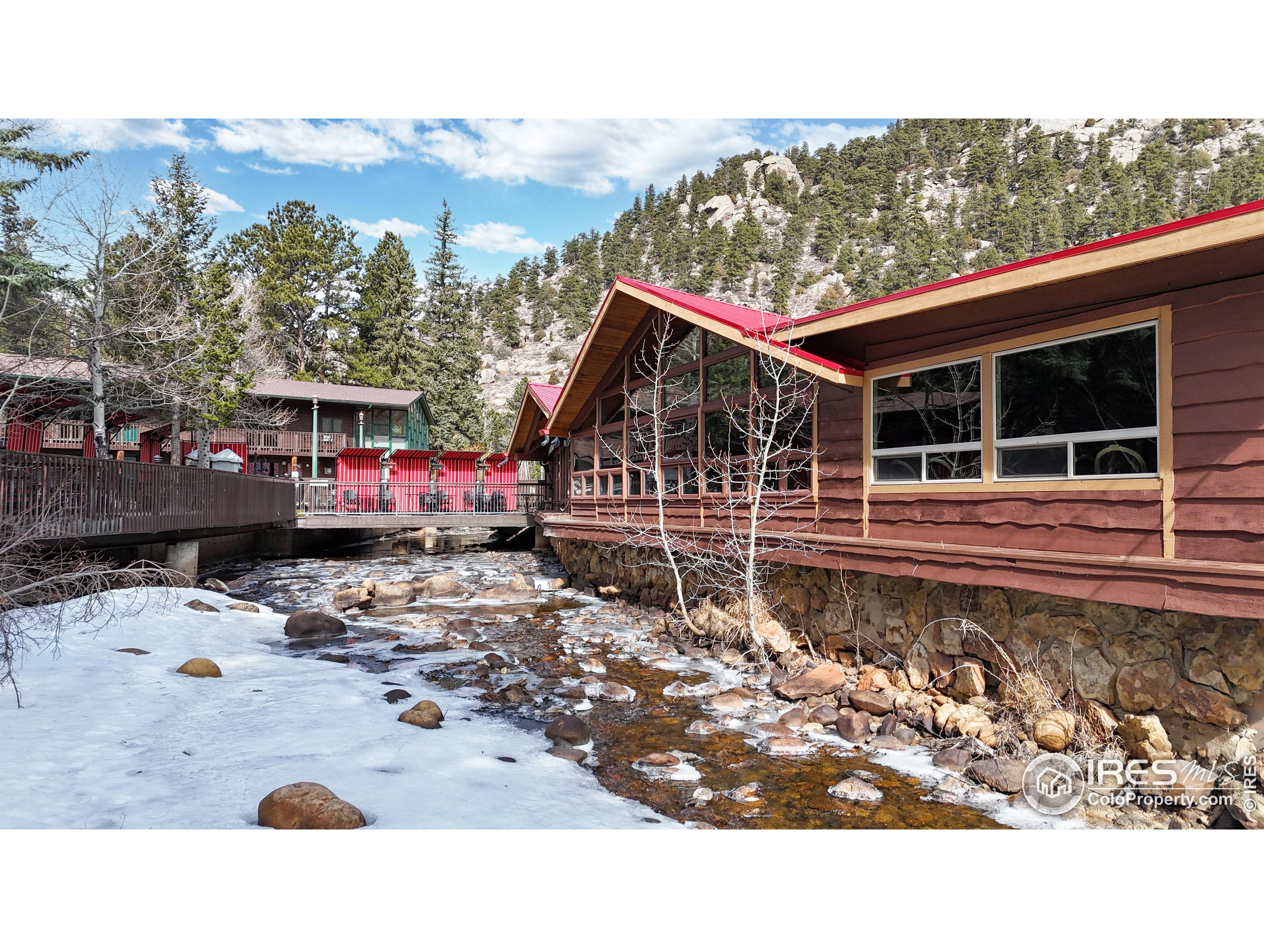 1280 Fall River Rd #5