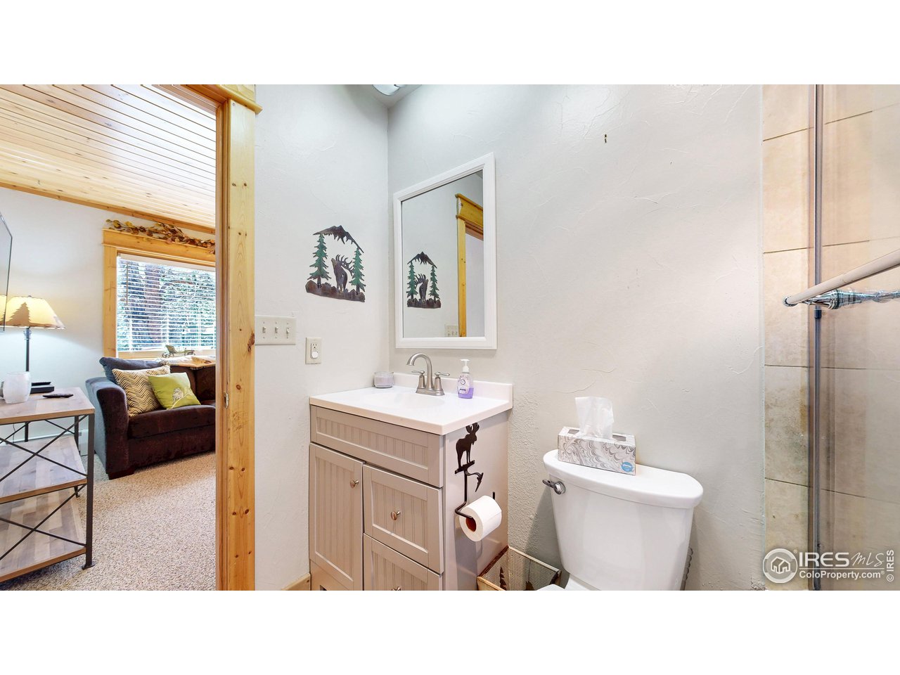 1280 Fall River Rd #5