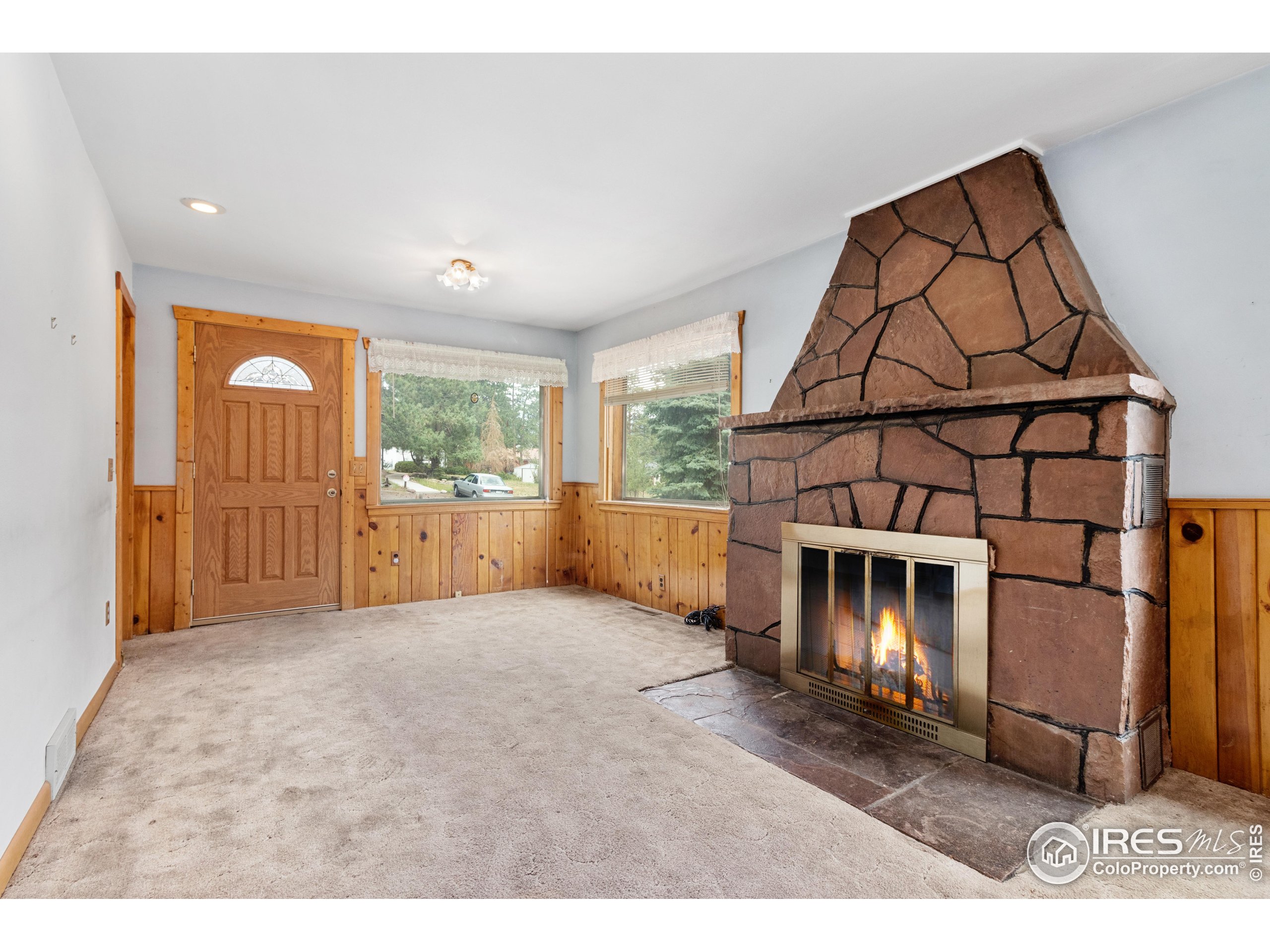 604 Aspen Ave