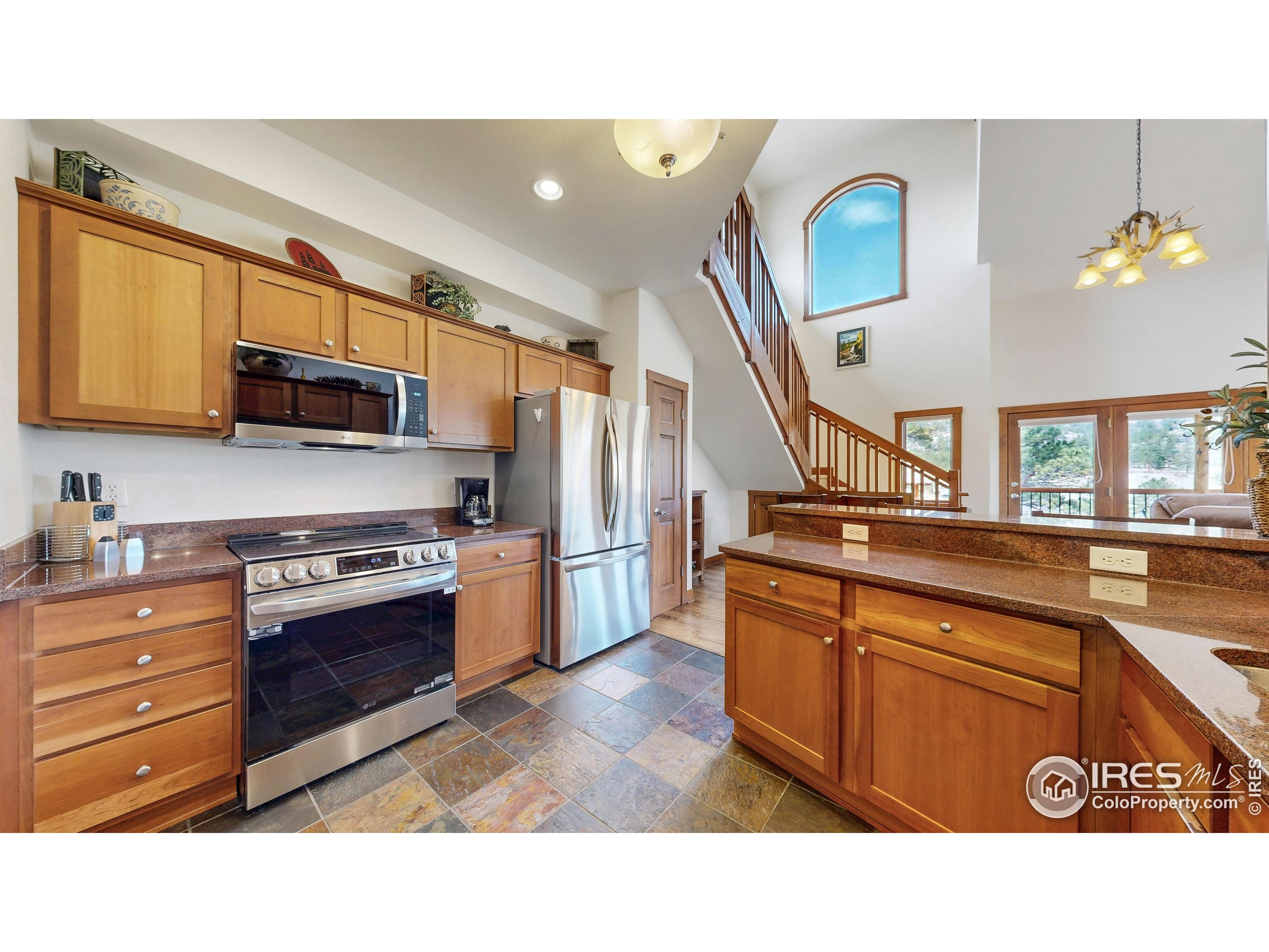 221 Twin Owls Ln F-6