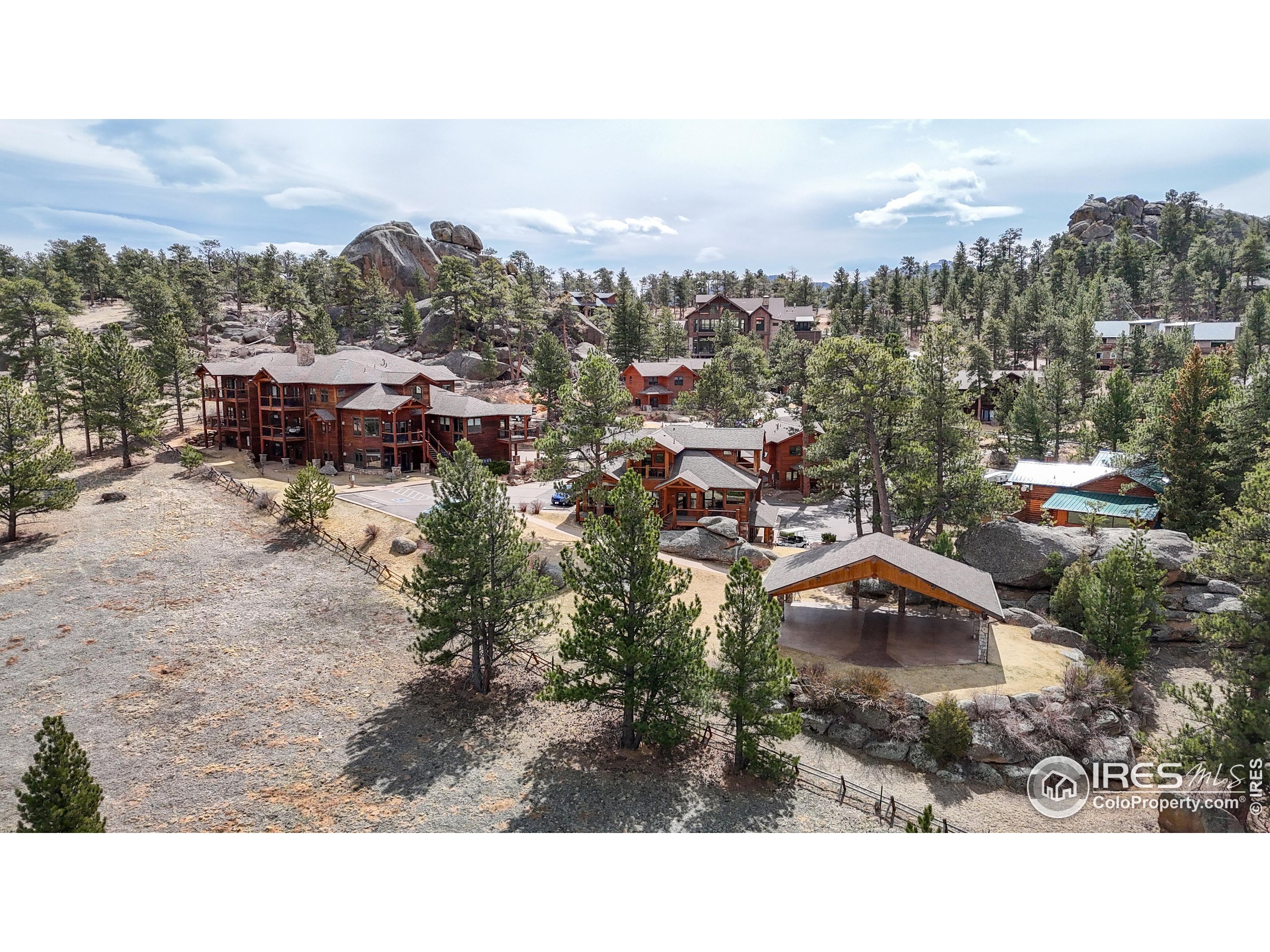 221 Twin Owls Ln F-6