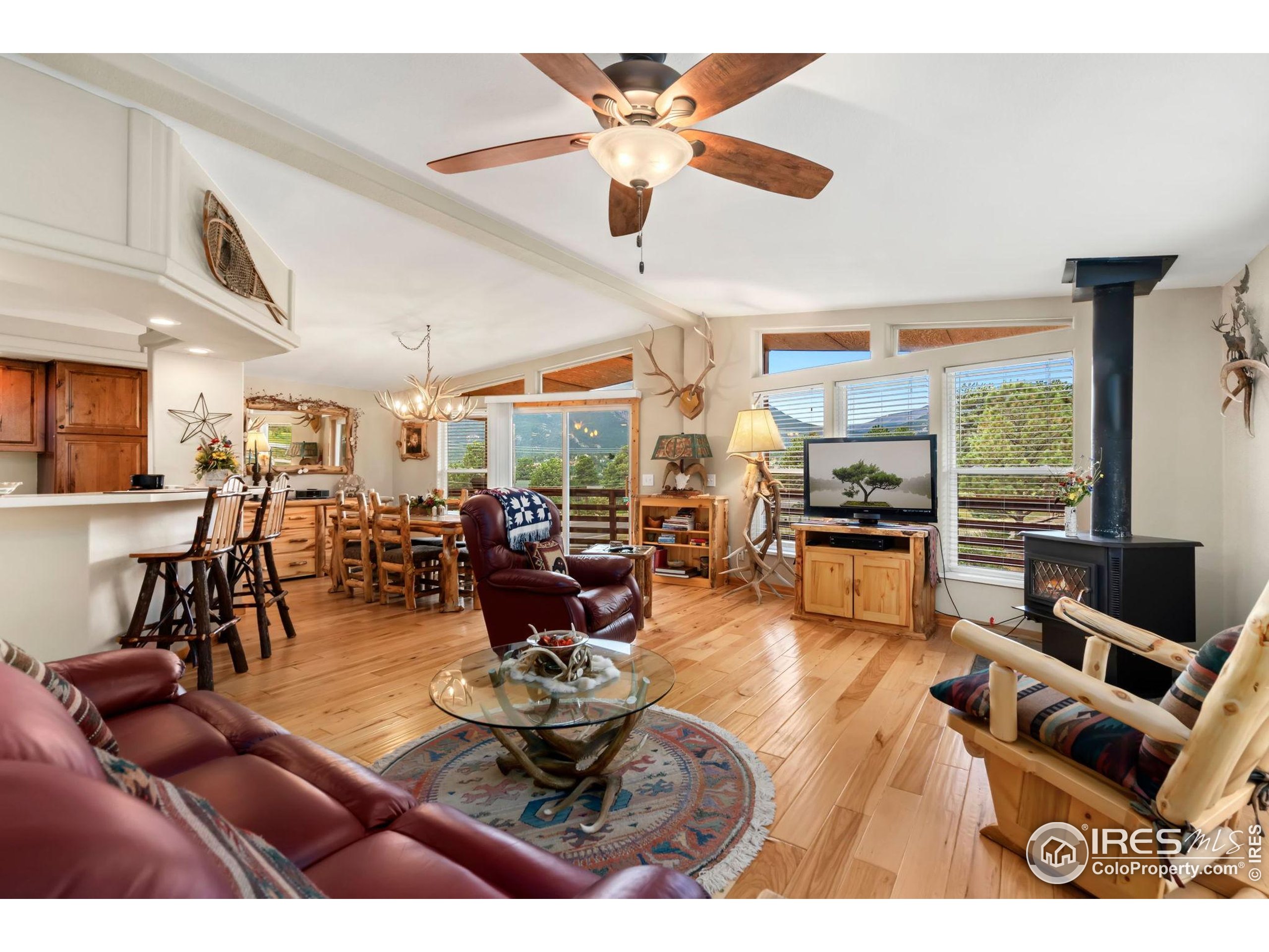 900 Highacres Dr