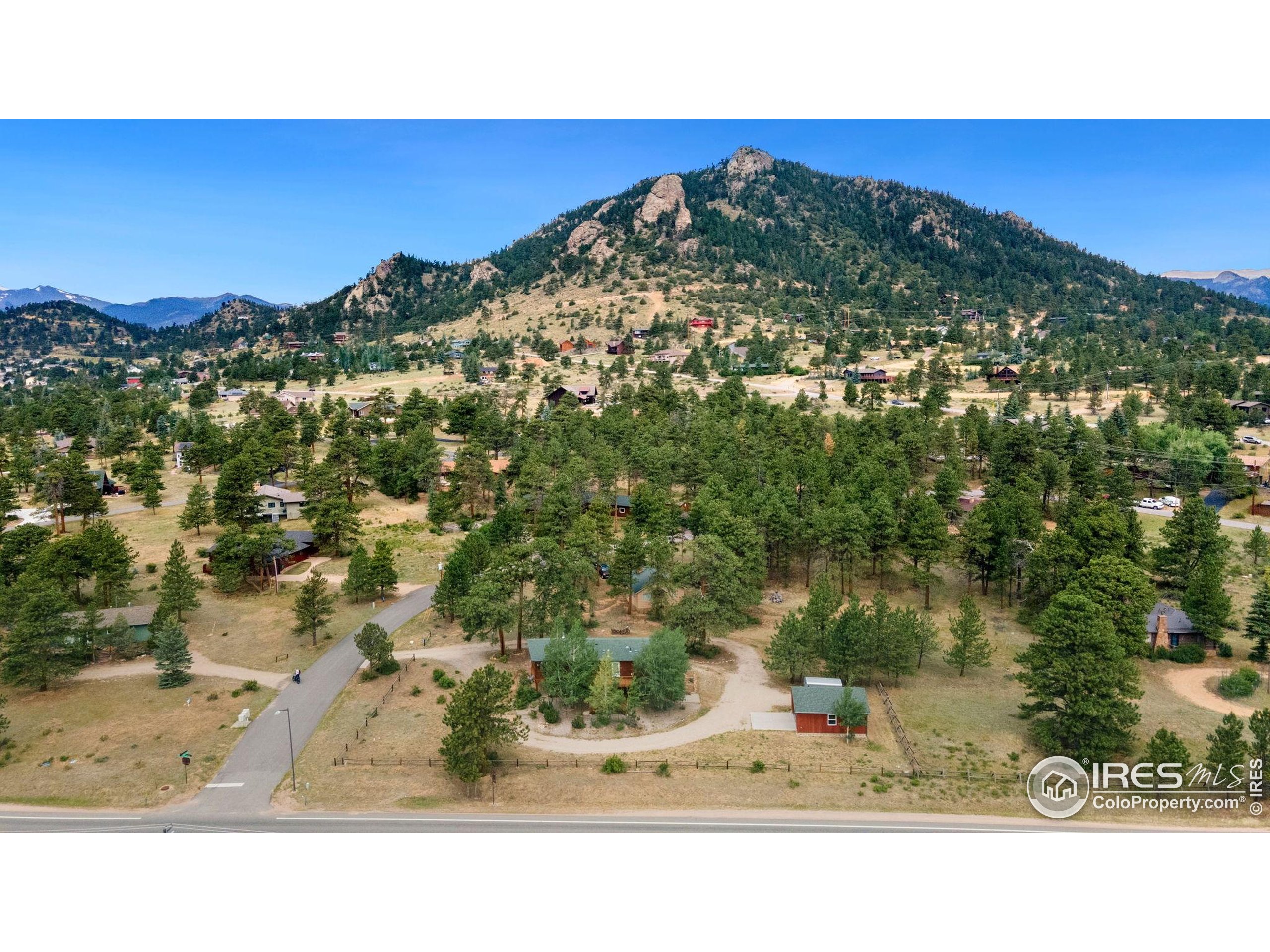900 Highacres Dr