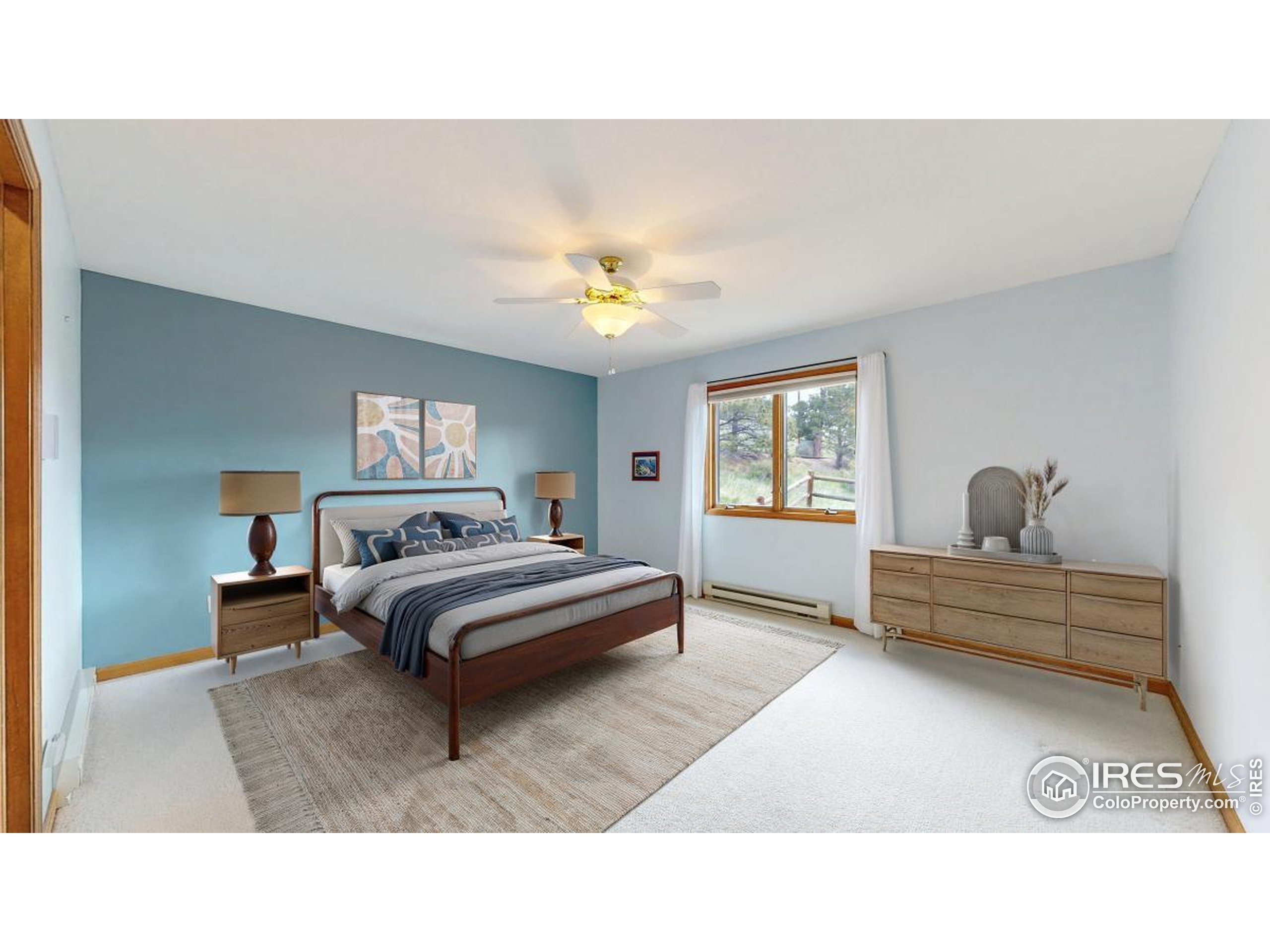275 Solomon Dr