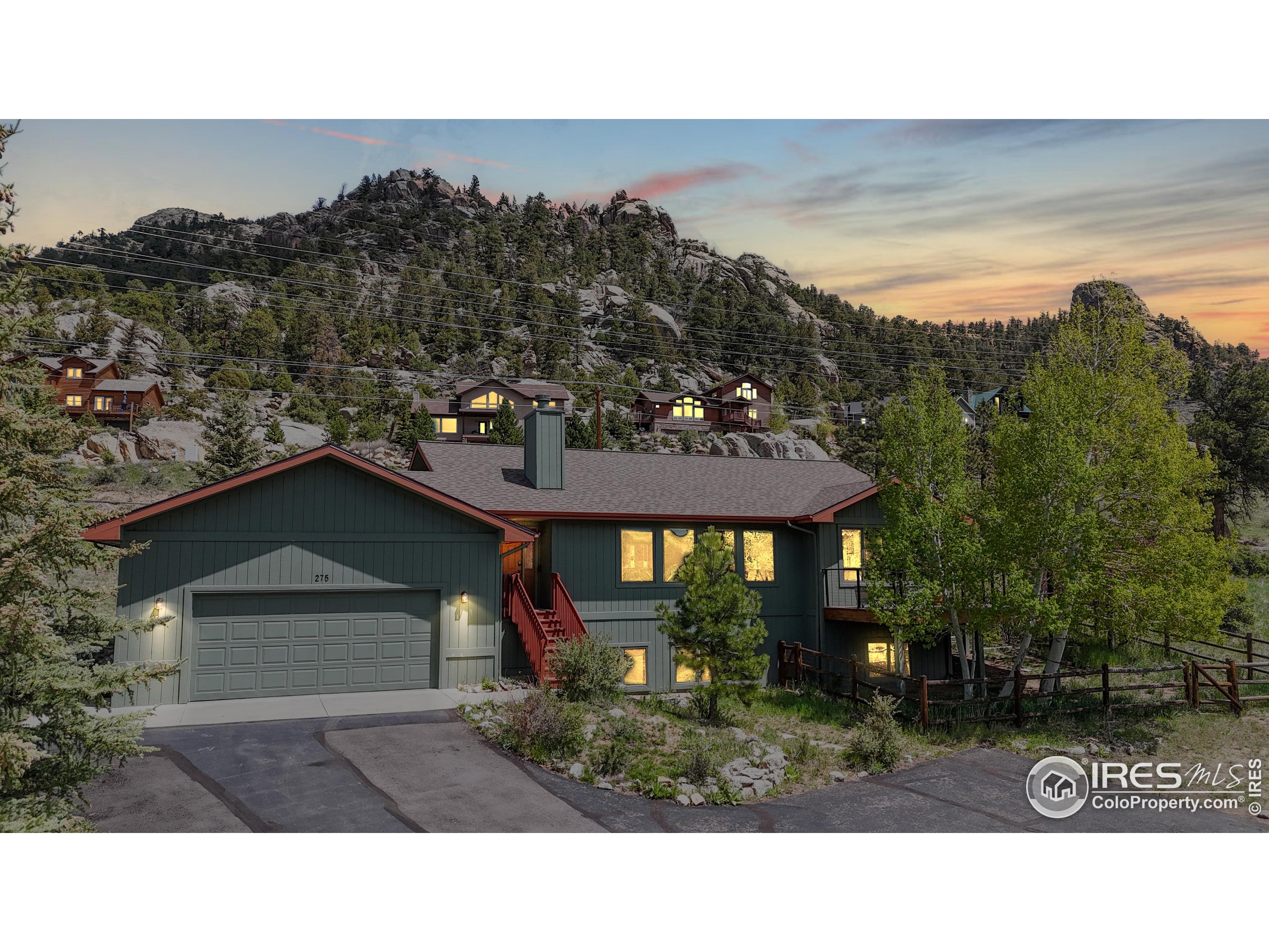 275 Solomon Dr