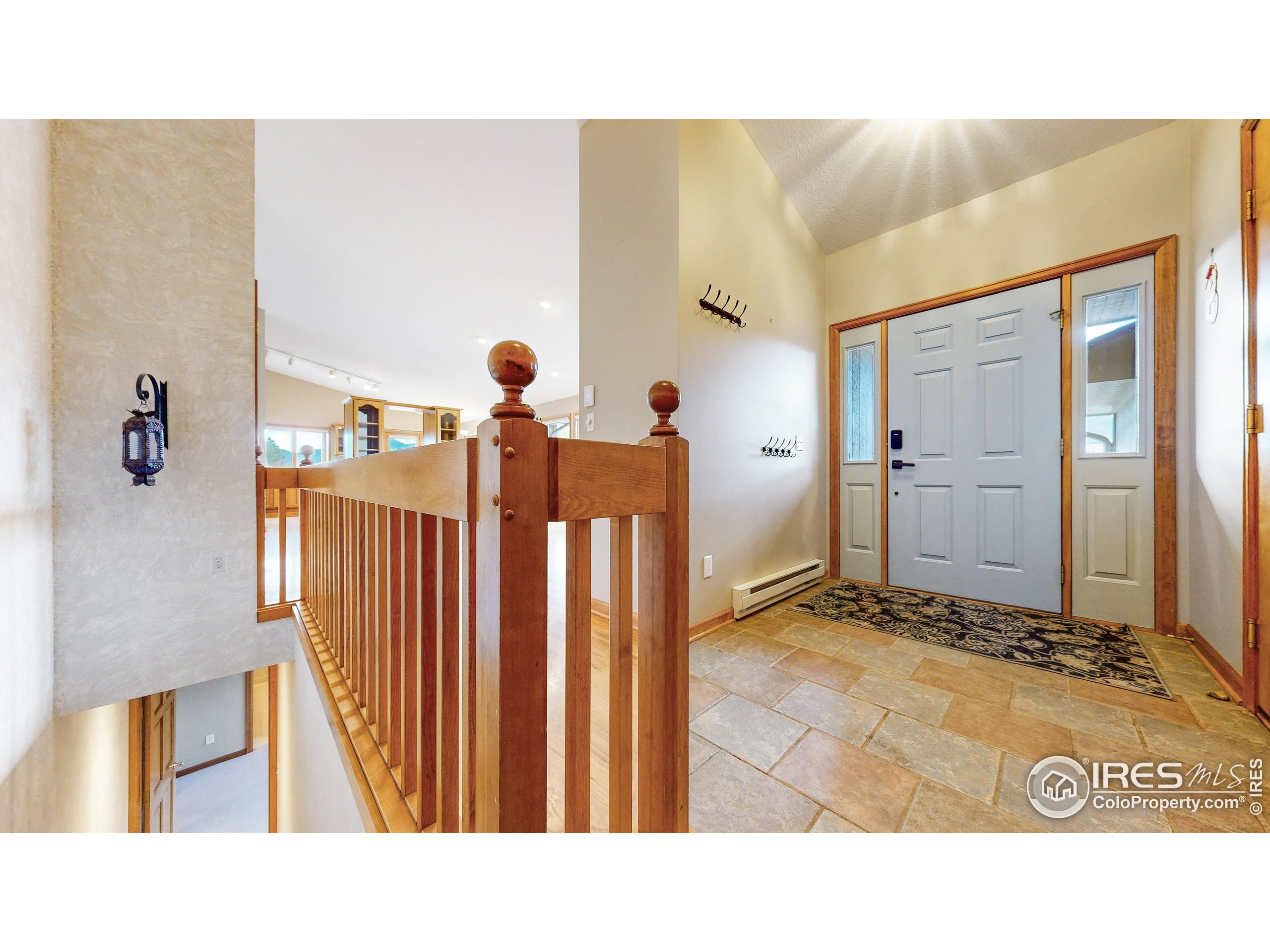275 Solomon Dr