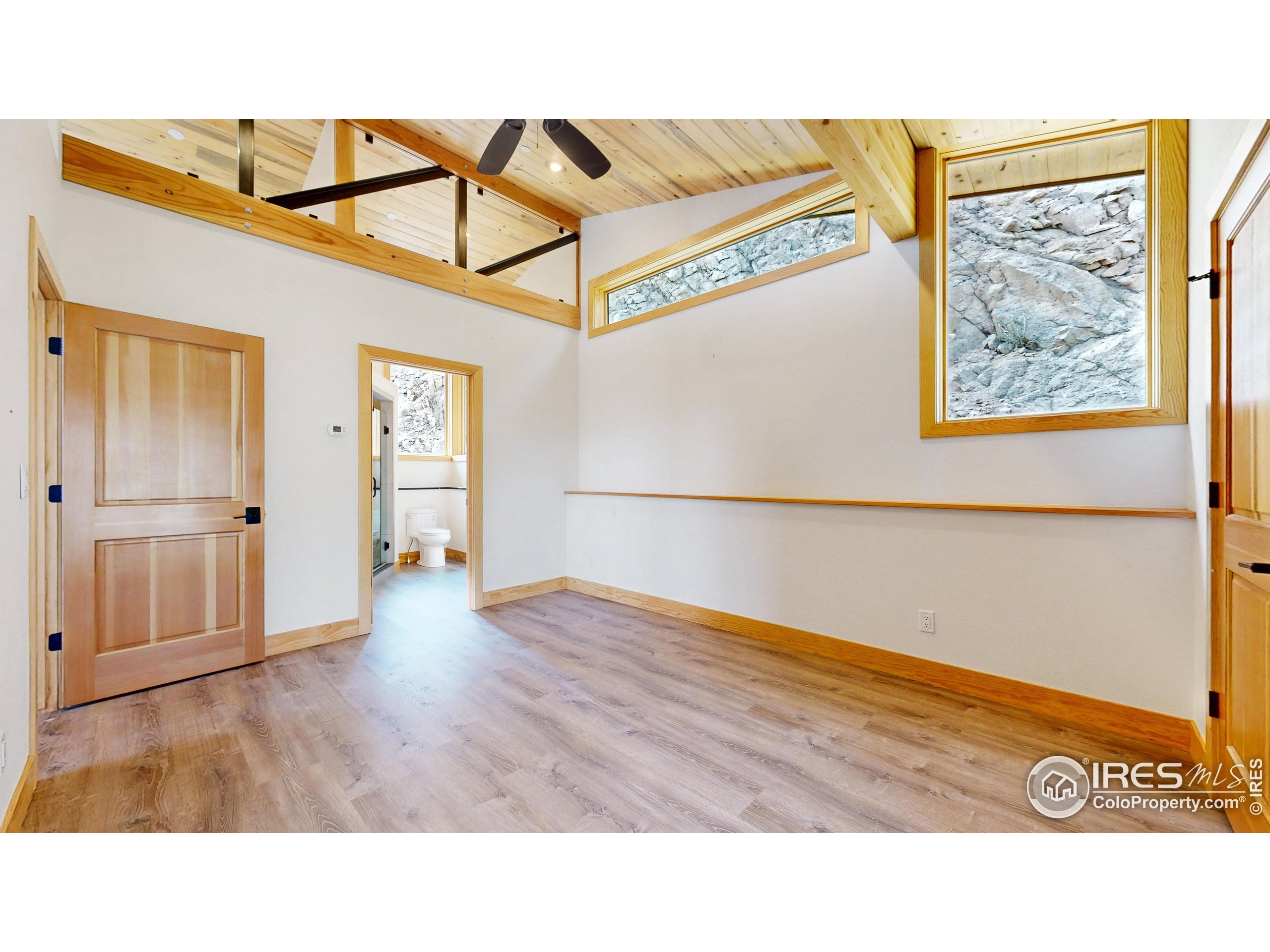 1440 Hummingbird Dr