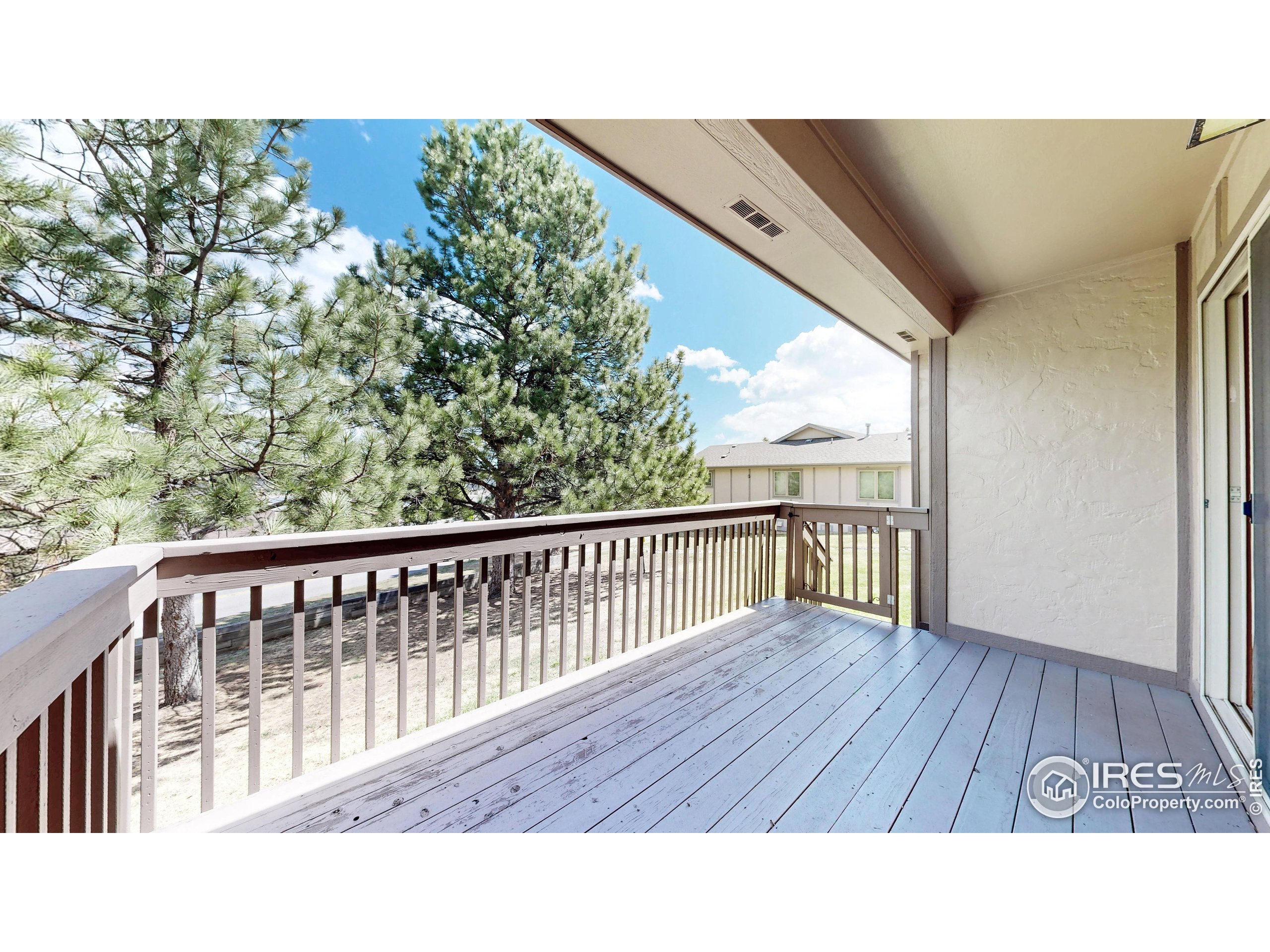 711 Eagle Ln