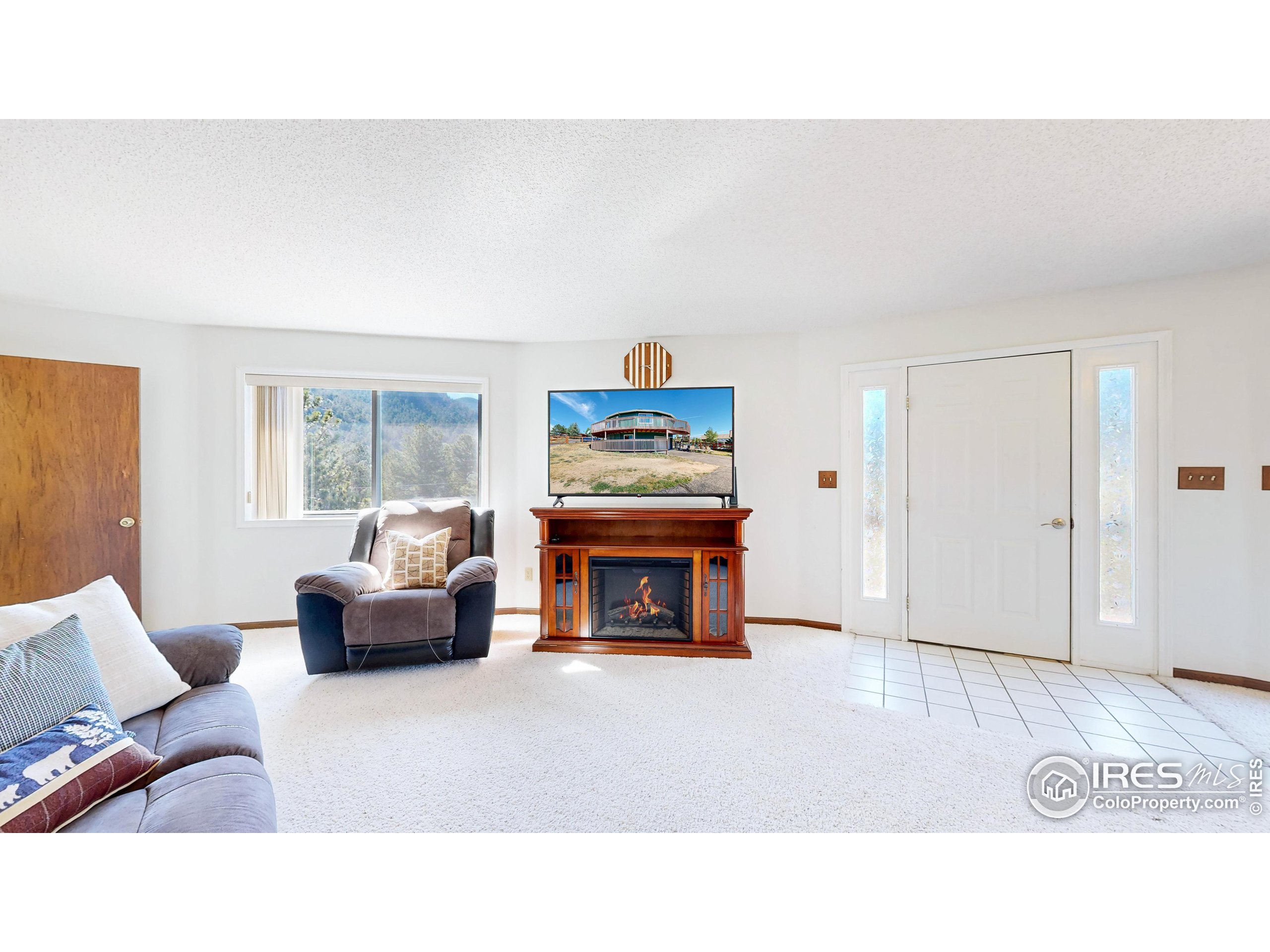 2408 Longview Dr