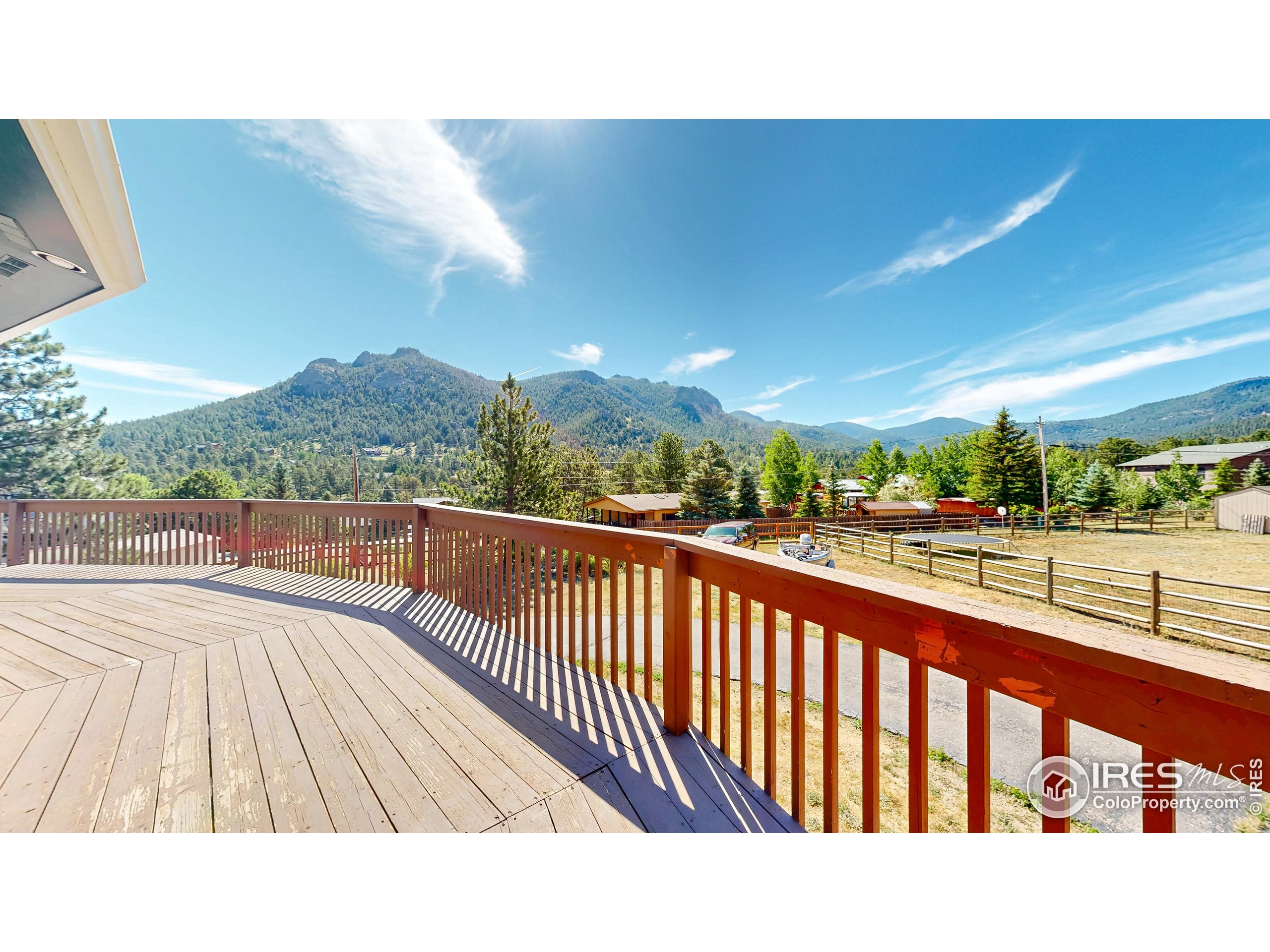 2408 Longview Dr