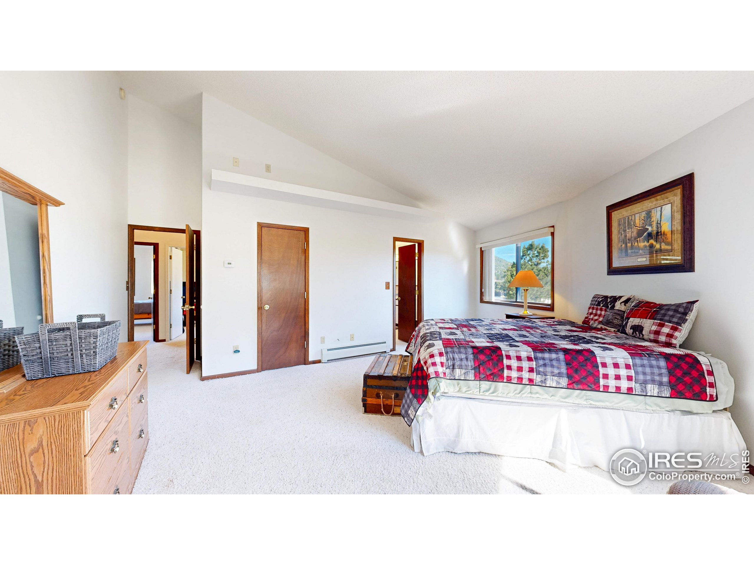 2408 Longview Dr