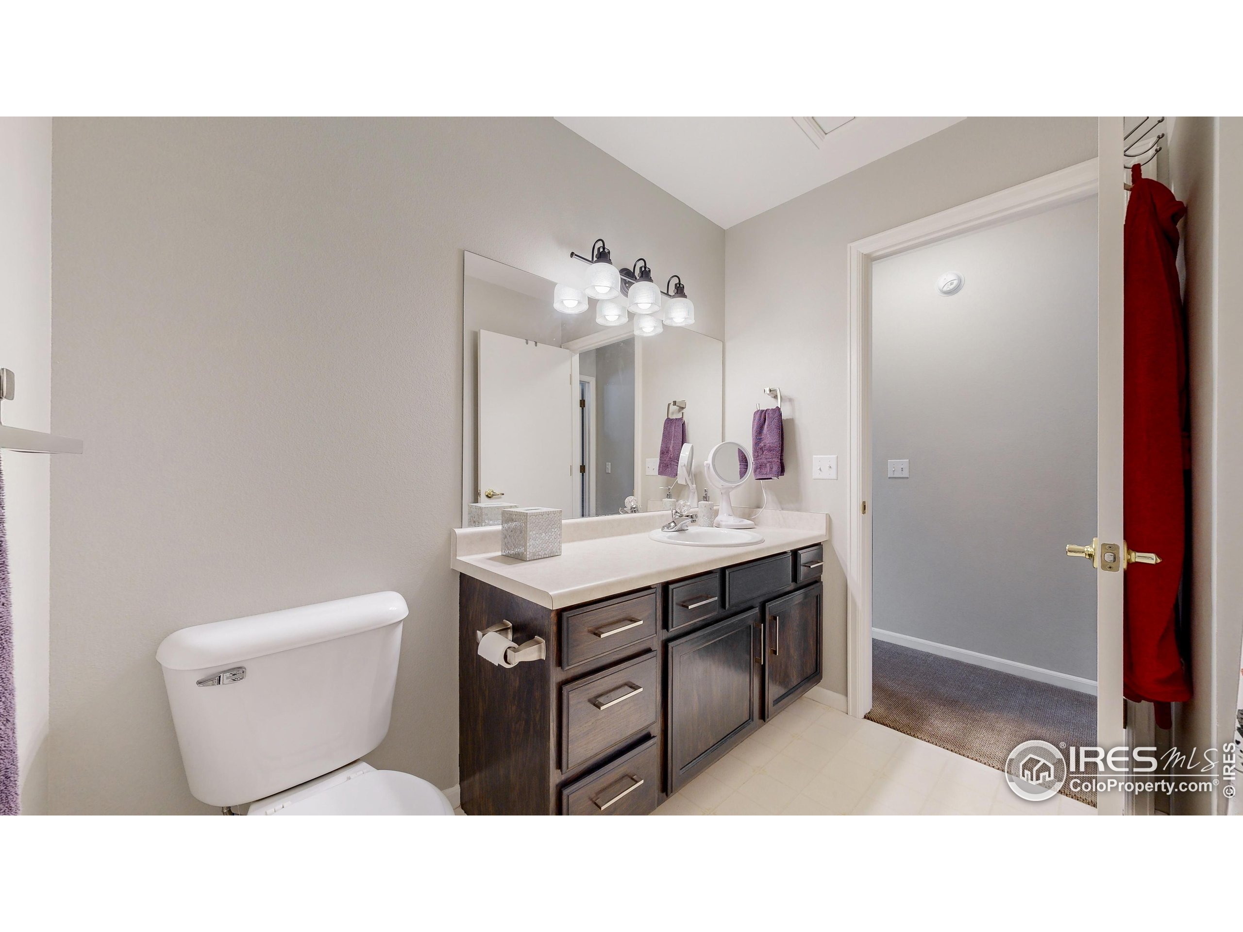 1437 Raven Cir C