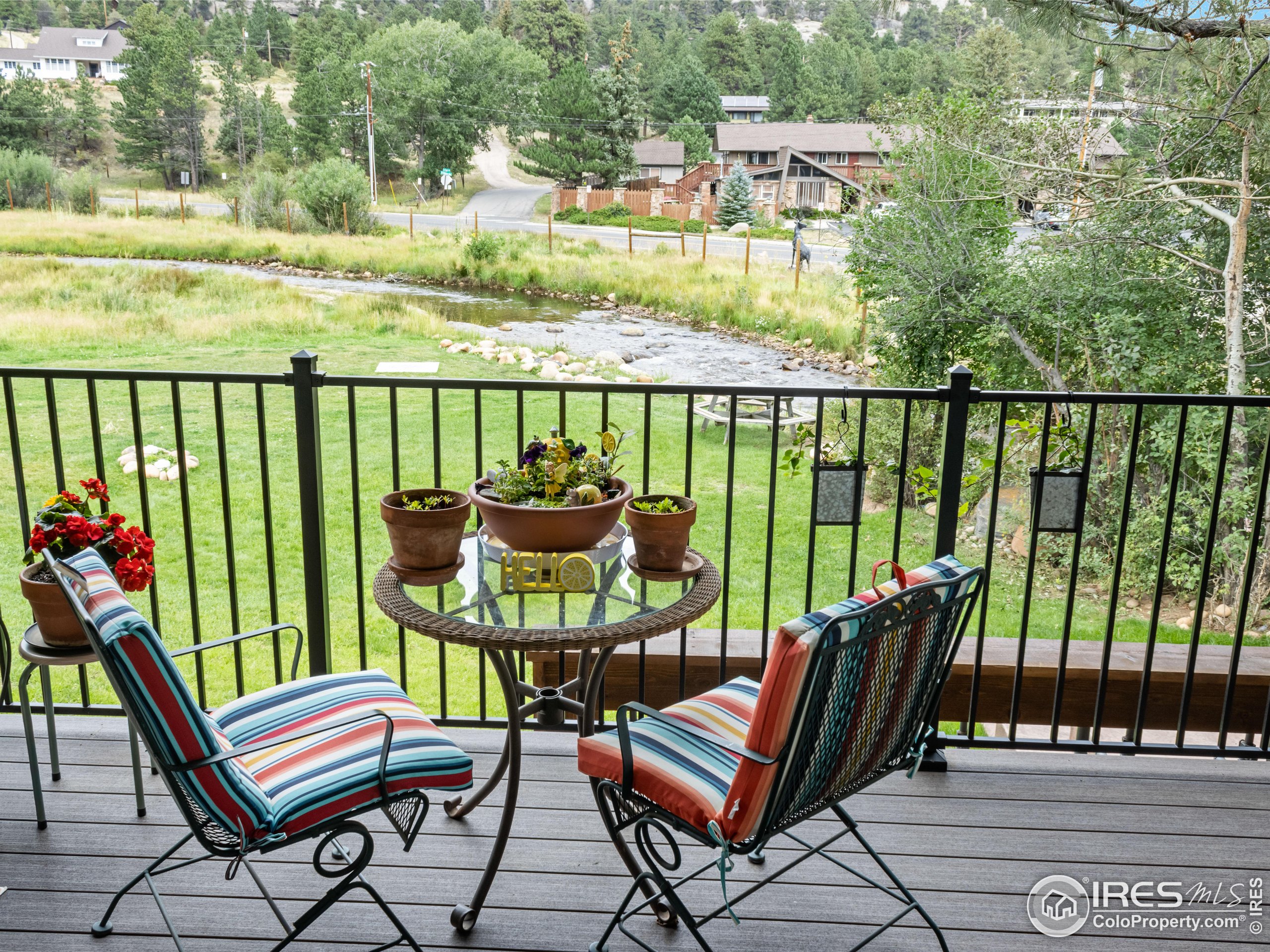 550 W Elkhorn Ave A2