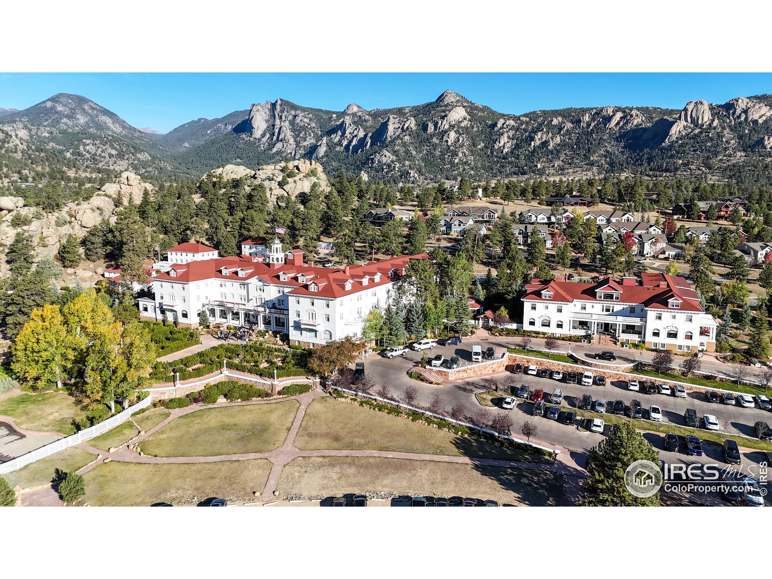 402 Overlook Ct