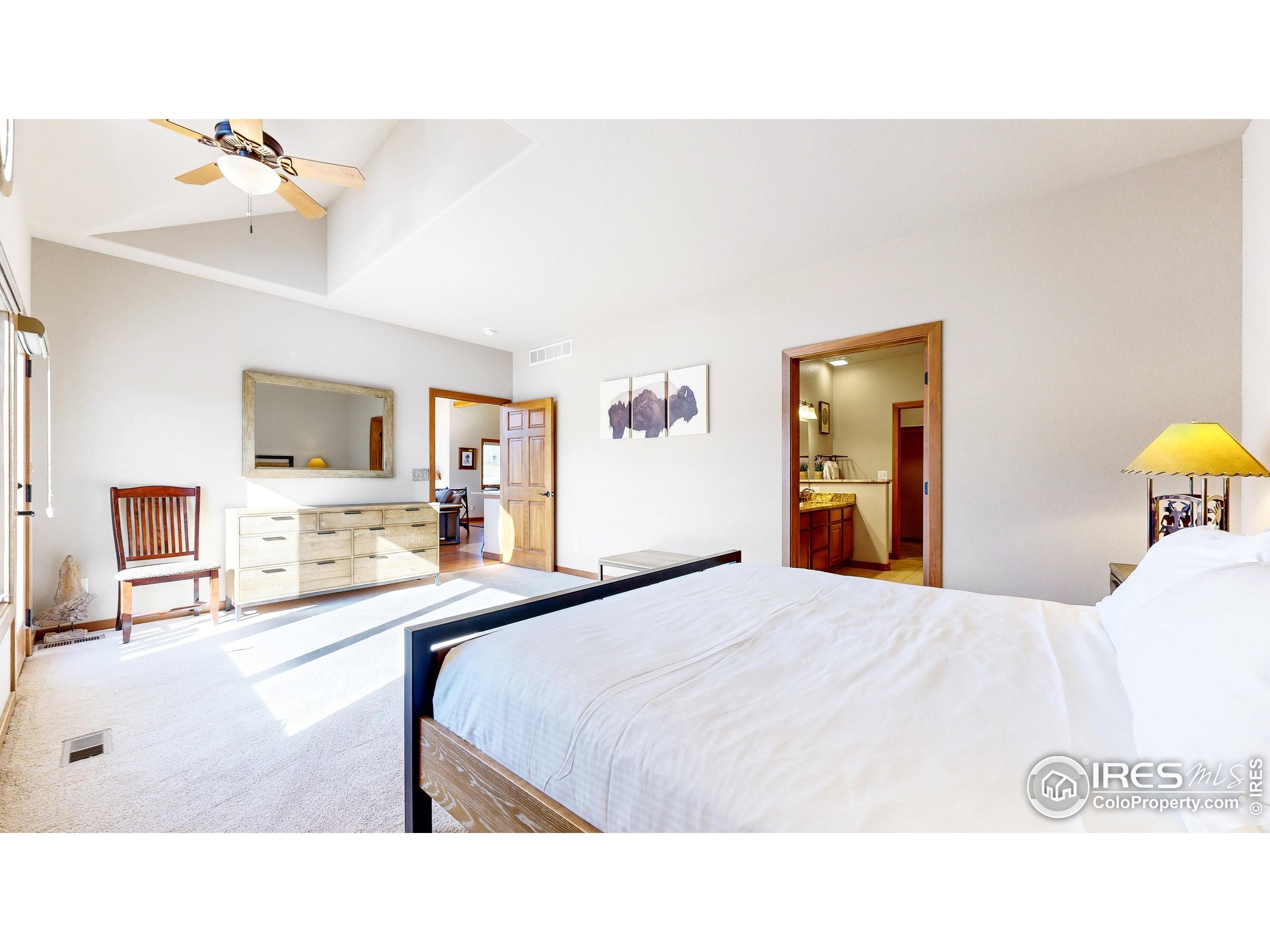402 Overlook Ct