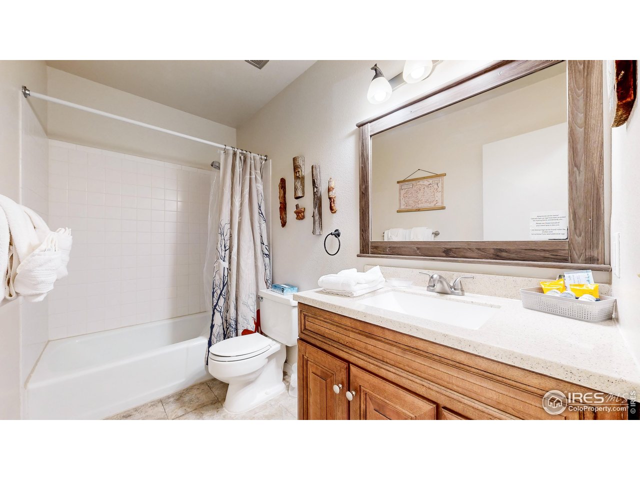 2760 Fall River Rd 288