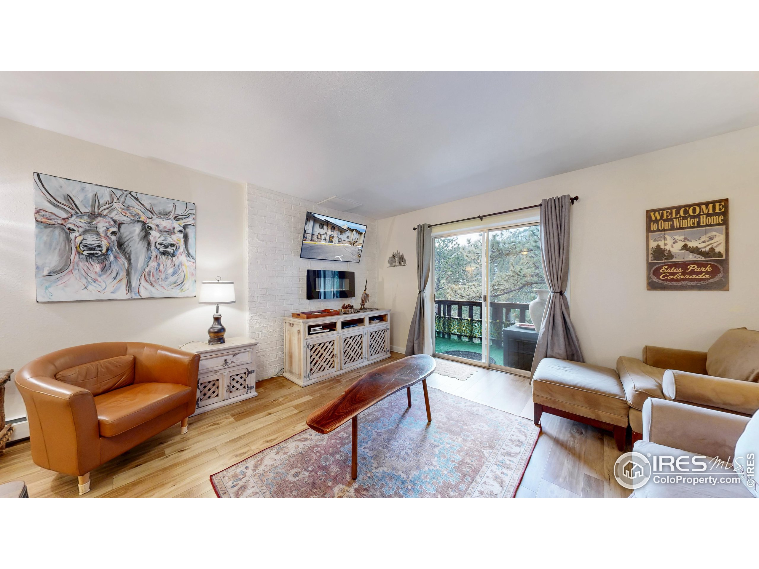 2760 Fall River Rd 288