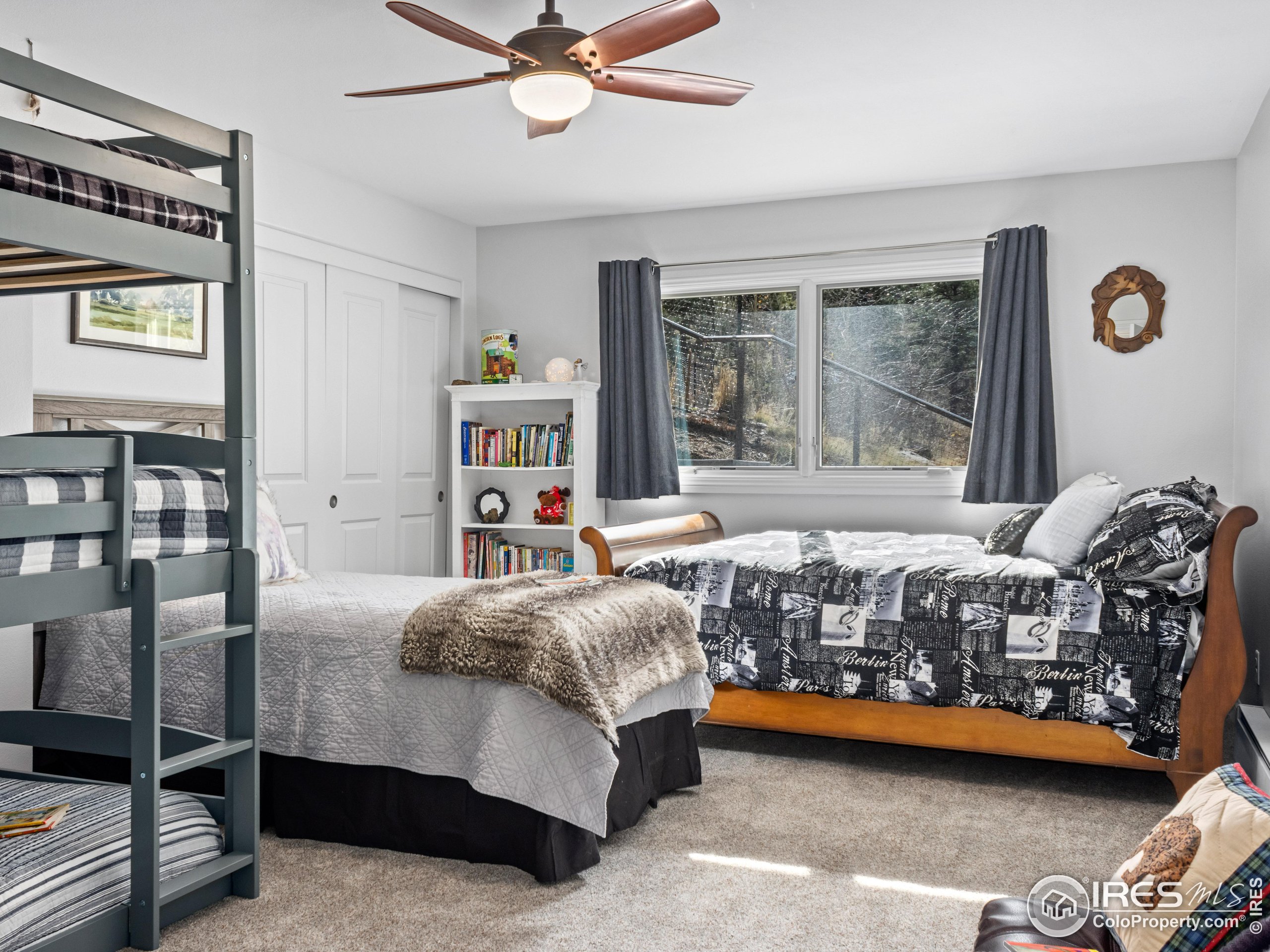 1267 Upper Venner Rd