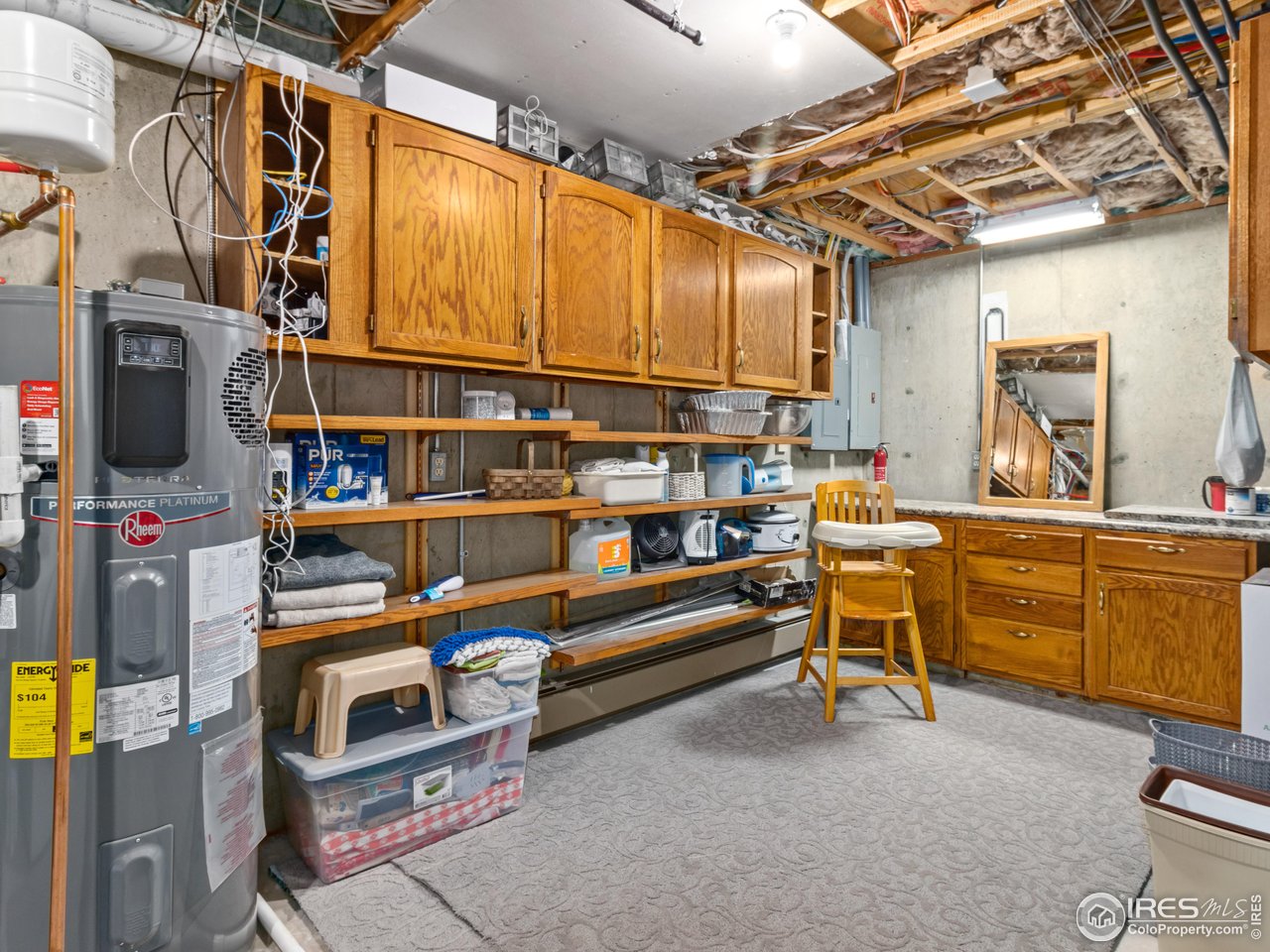 1267 Upper Venner Rd