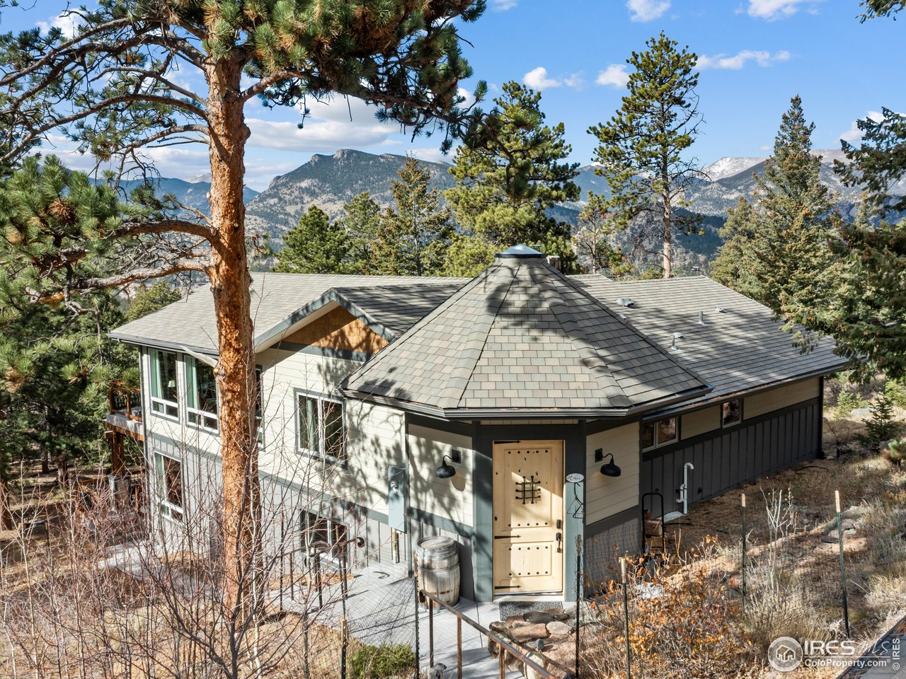 1267 Upper Venner Rd