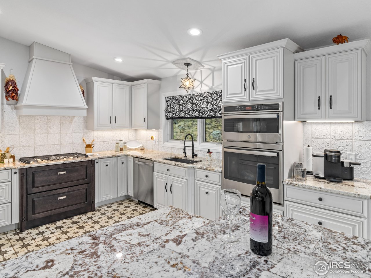 1267 Upper Venner Rd