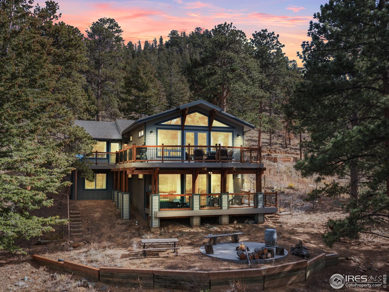 1267 Upper Venner Rd