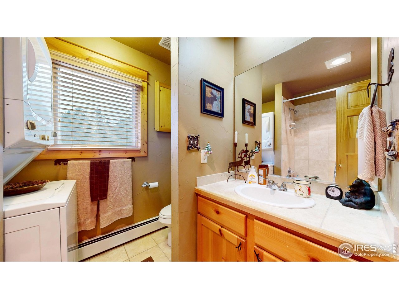 1280 Fall River Rd 1