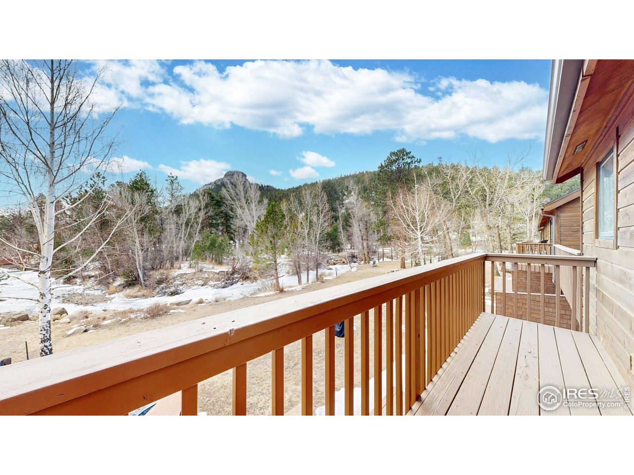 1280 Fall River Rd 1