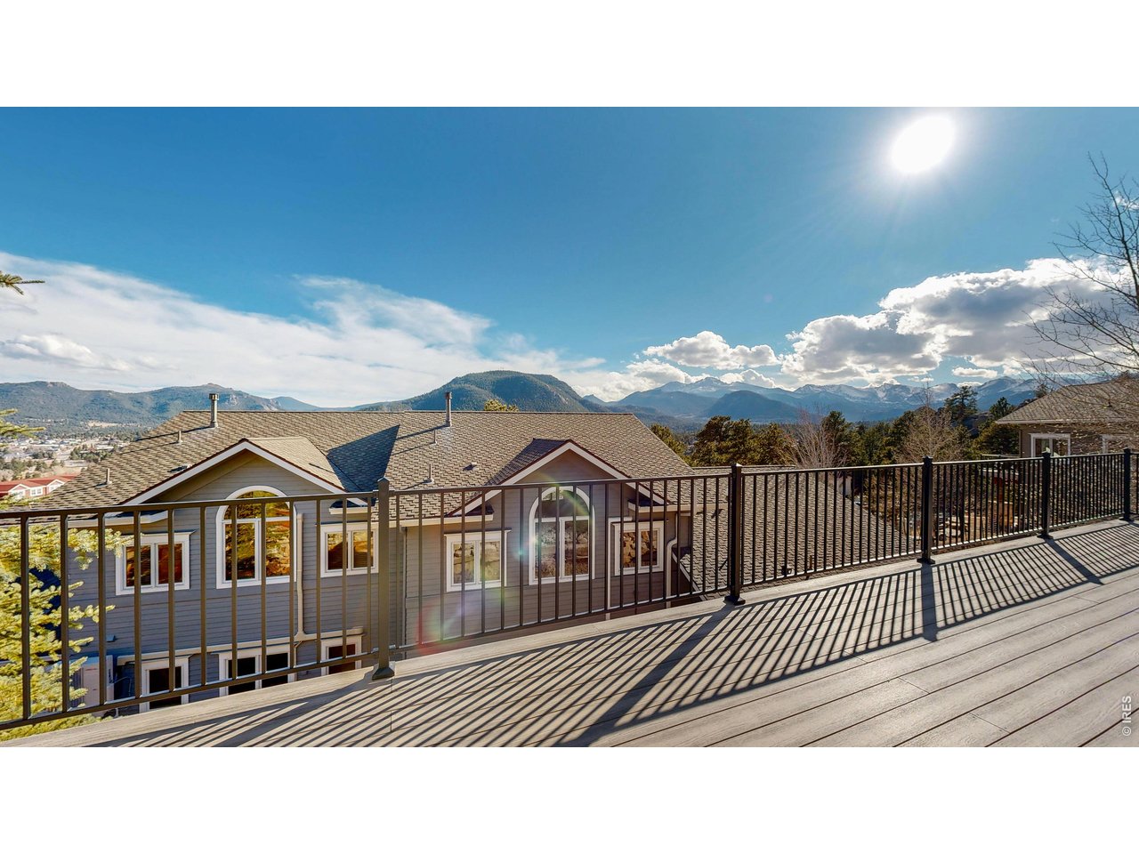 318 Overlook Ct