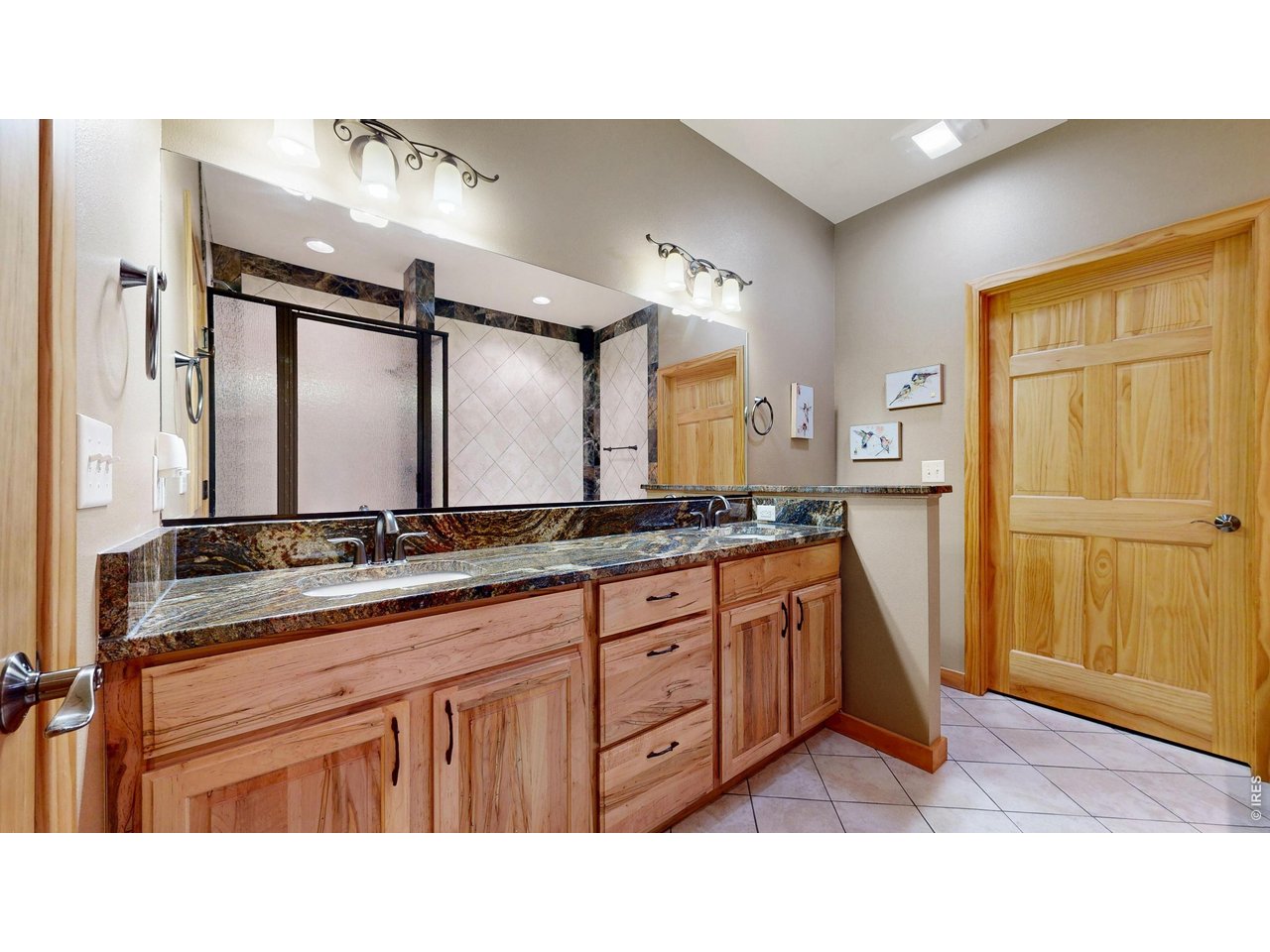 318 Overlook Ct