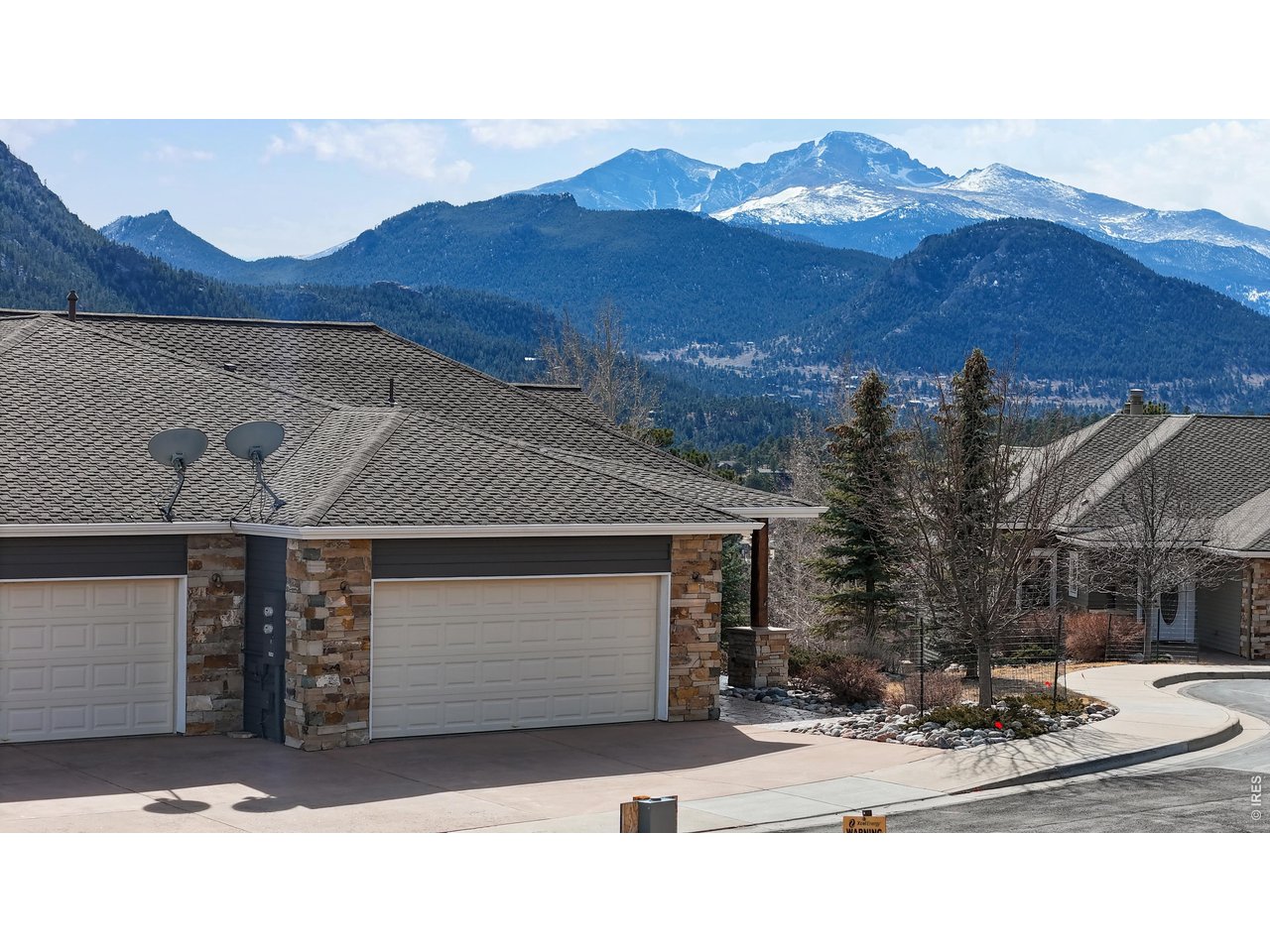 318 Overlook Ct