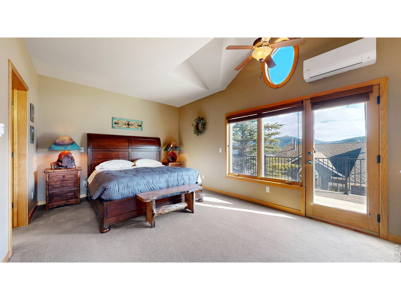 318 Overlook Ct