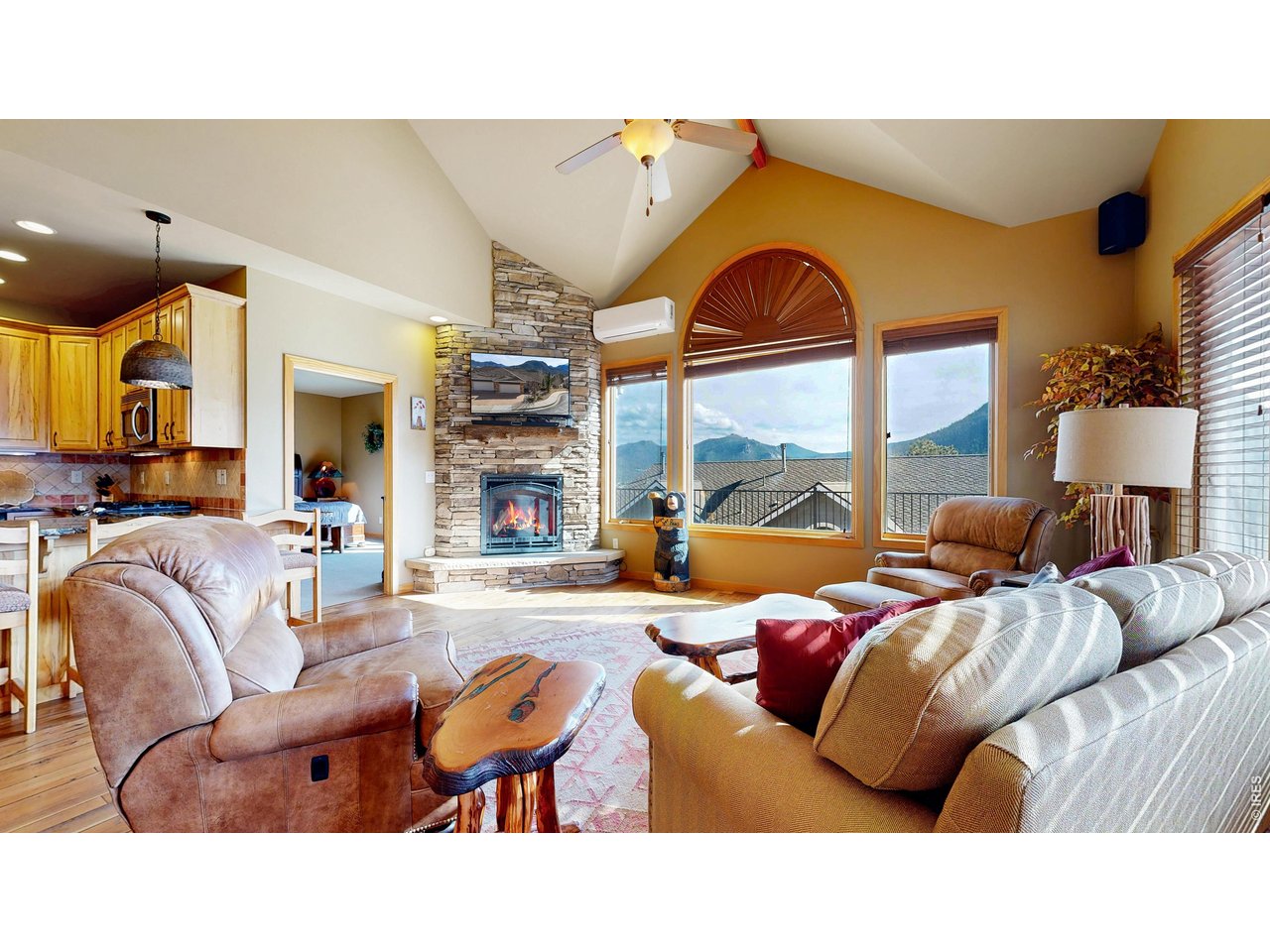 318 Overlook Ct