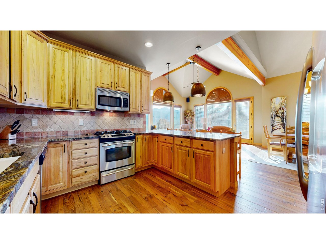 318 Overlook Ct