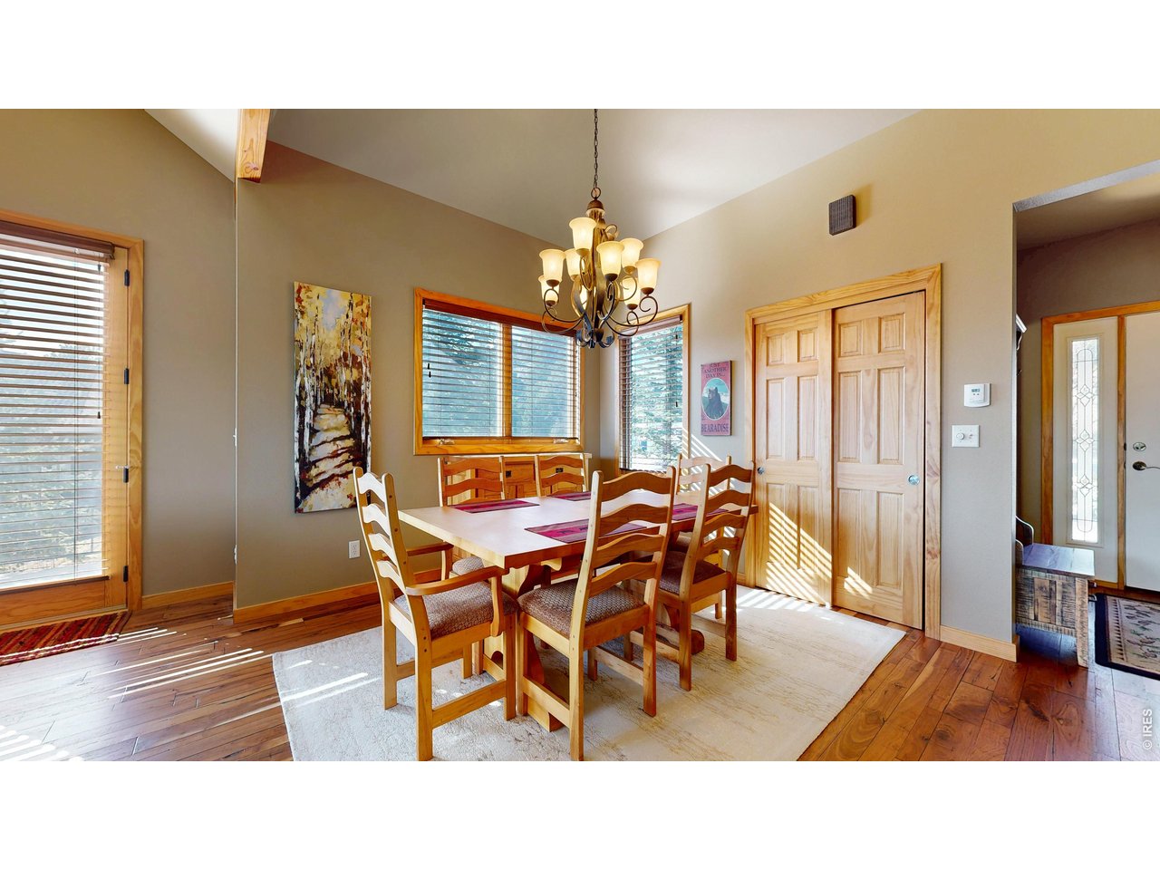 318 Overlook Ct